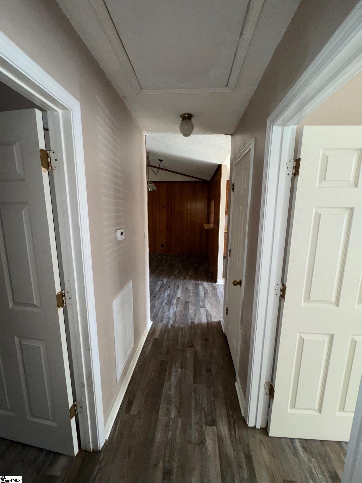 100 Springdale, Clinton, South Carolina image 15