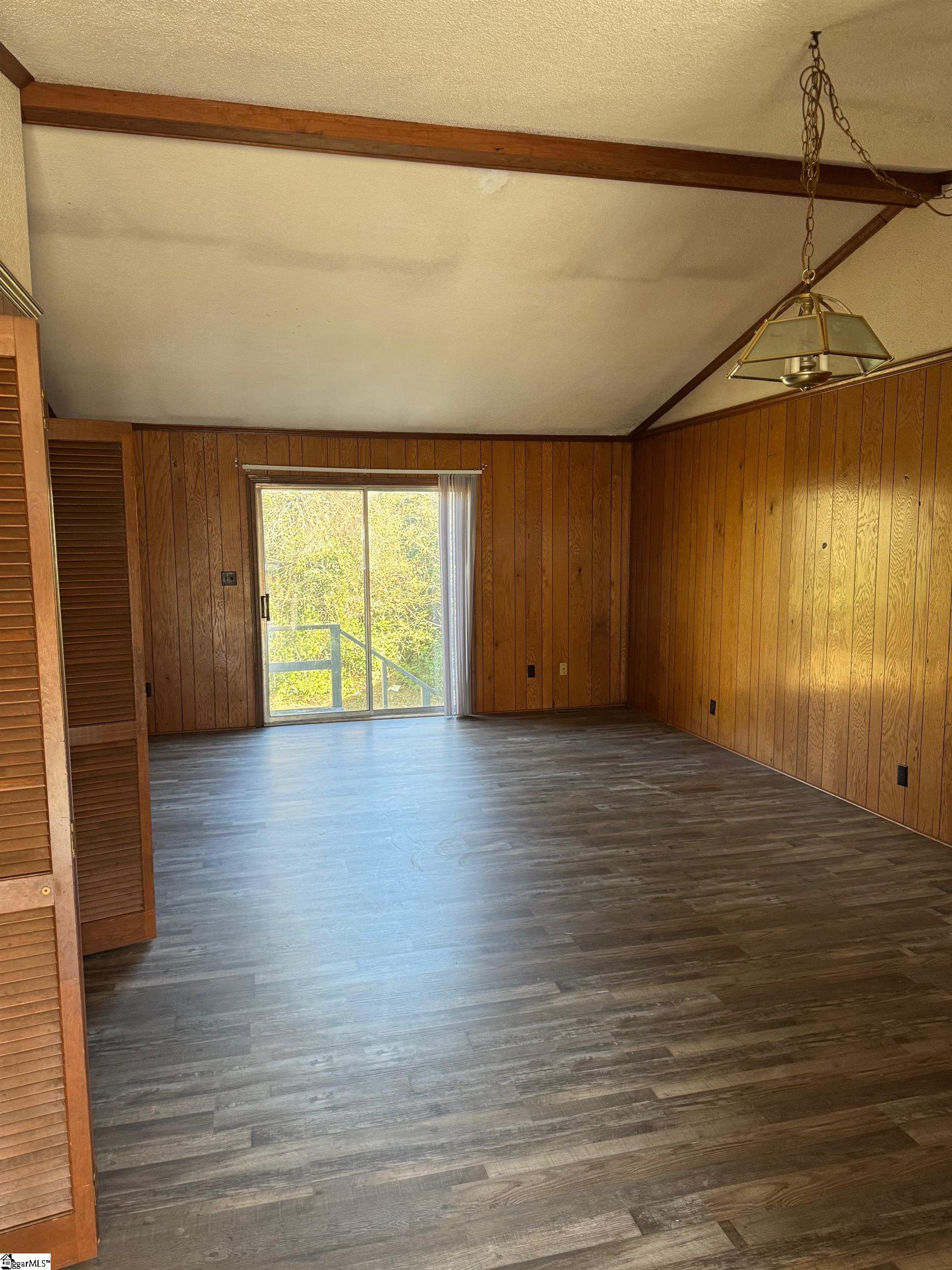 100 Springdale, Clinton, South Carolina image 3