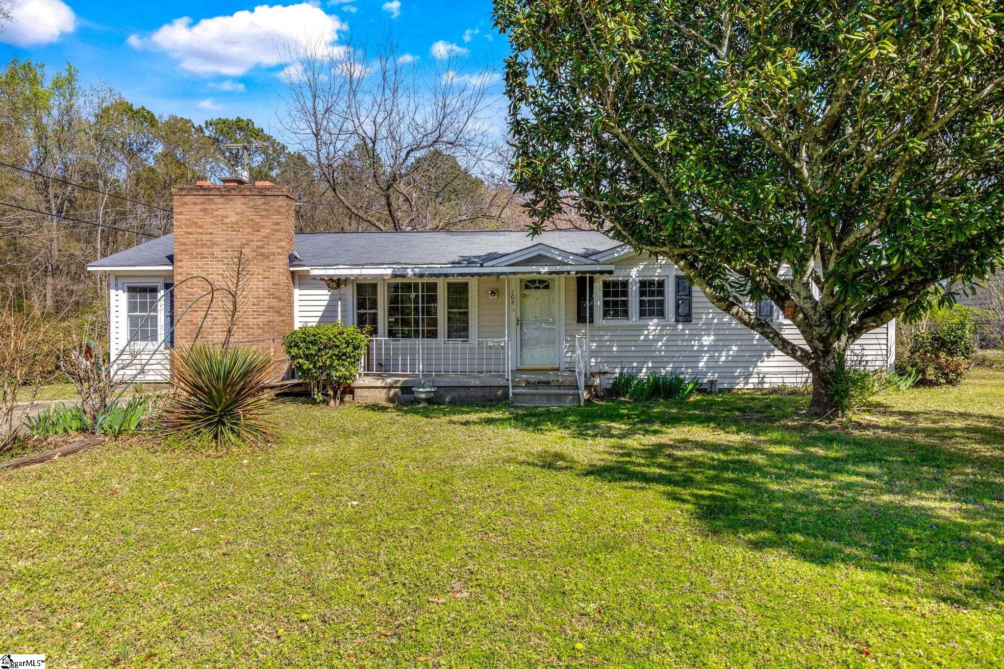 104 U Street, Honea Path SC 29654