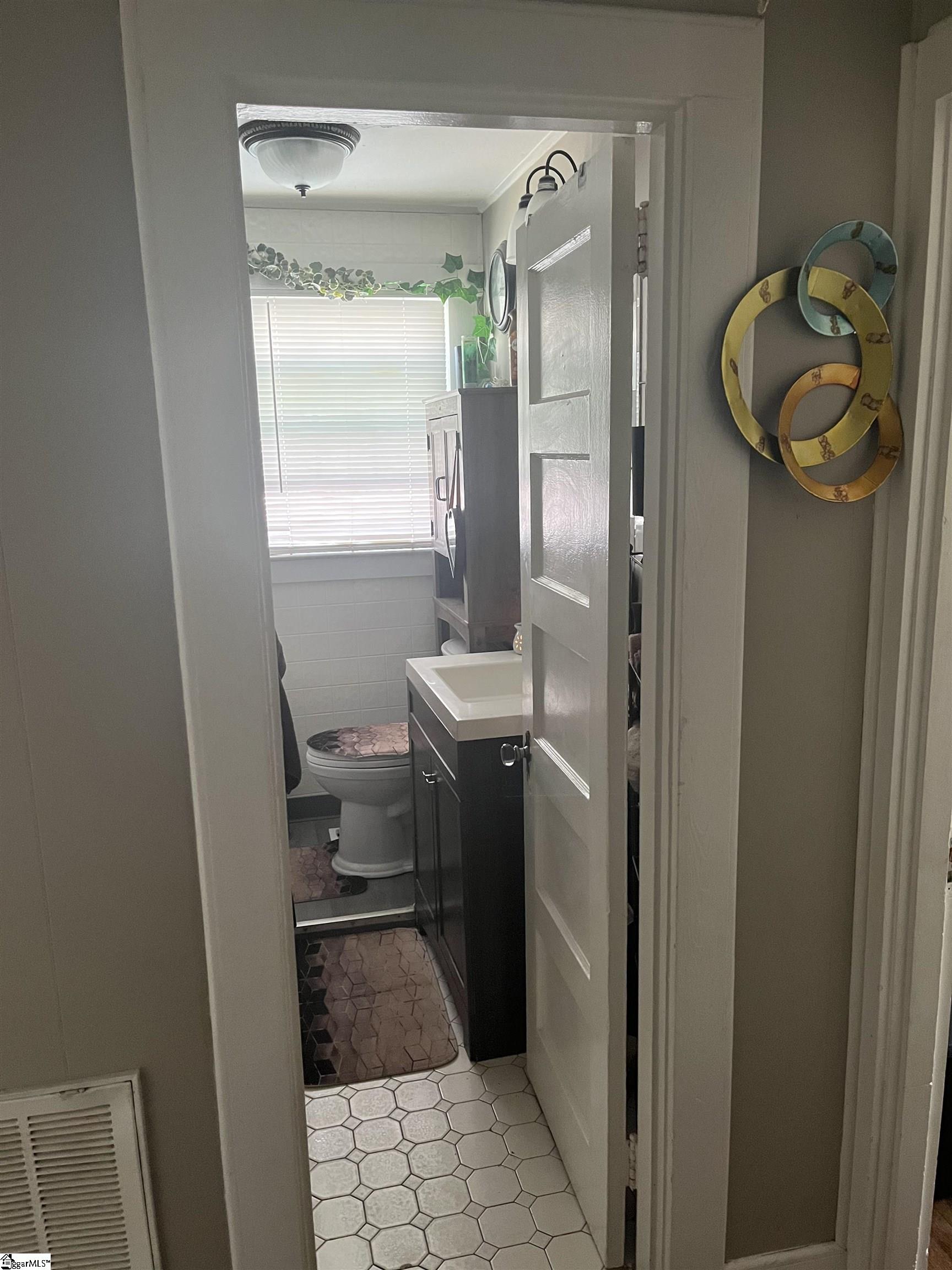 107 Somerset, Greenville, South Carolina image 32