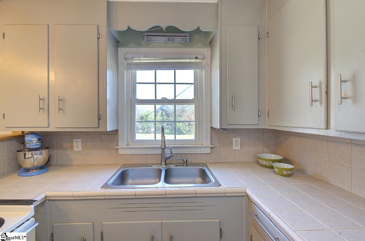 13 Farmington, Greenville, South Carolina image 15