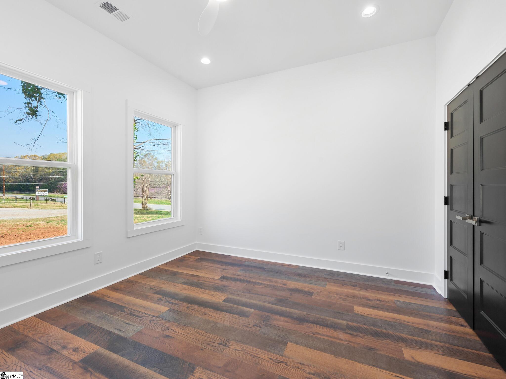 202 S Howard, Landrum, South Carolina image 21