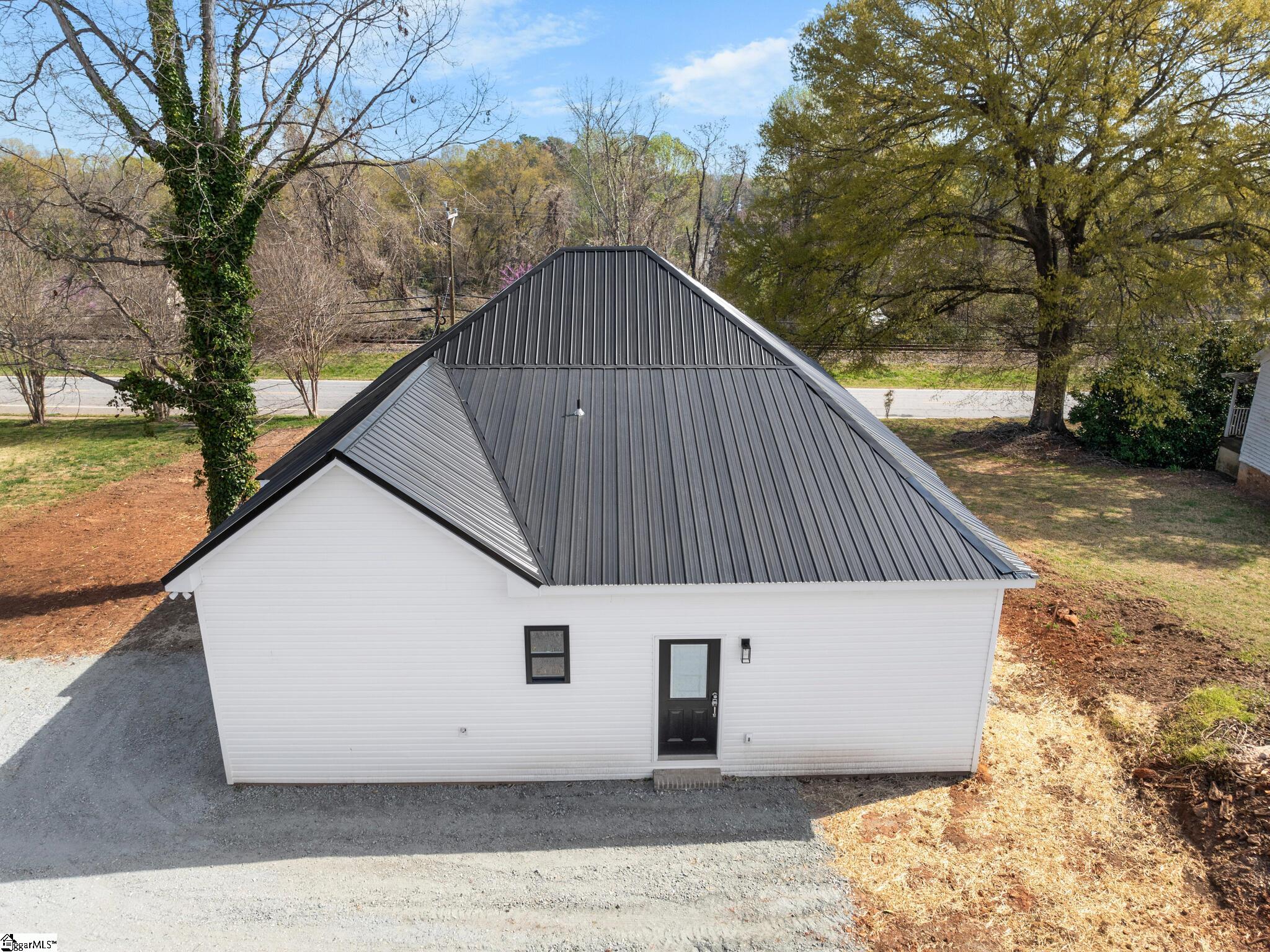 202 S Howard, Landrum, South Carolina image 36
