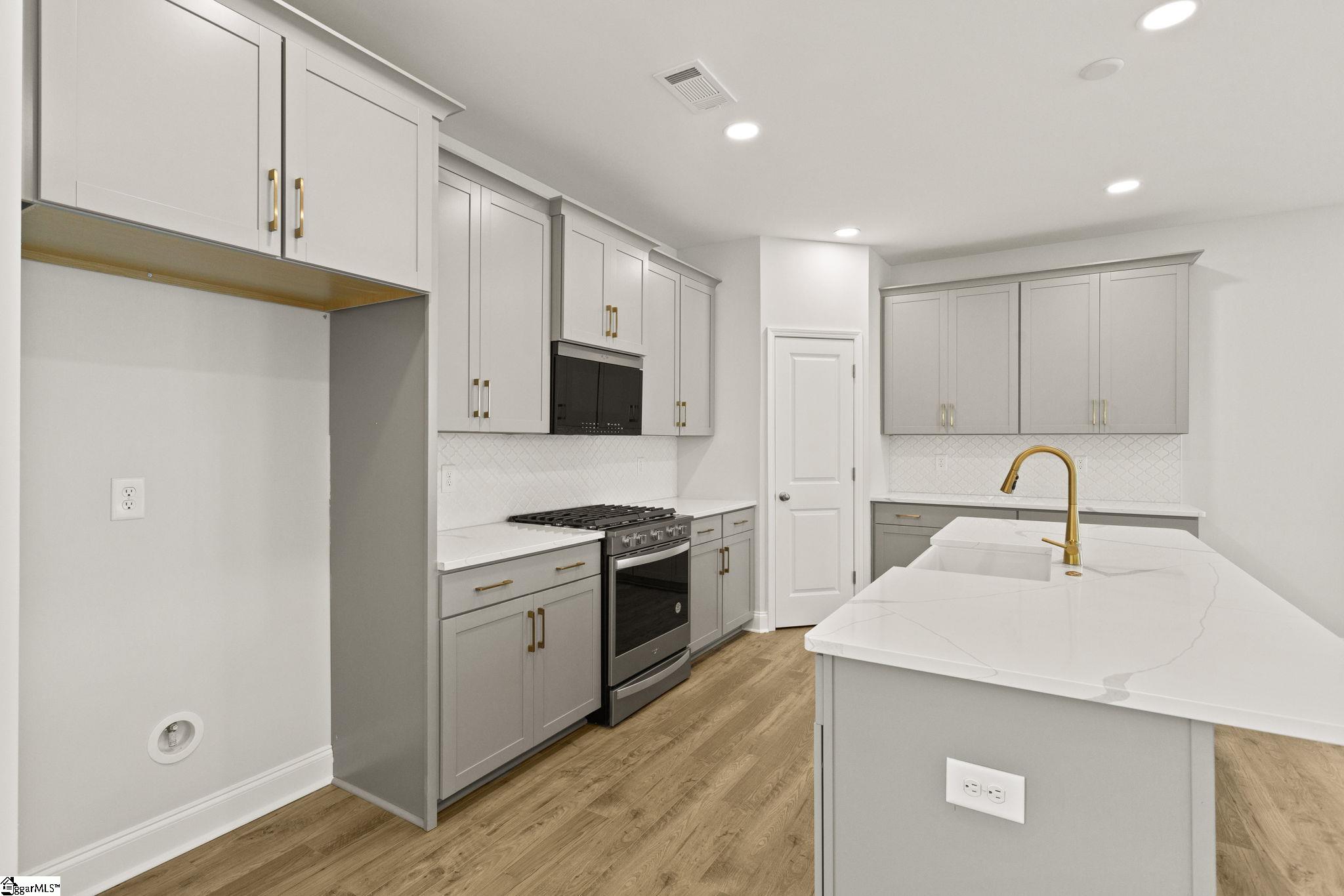 MLS #1552701 image #8