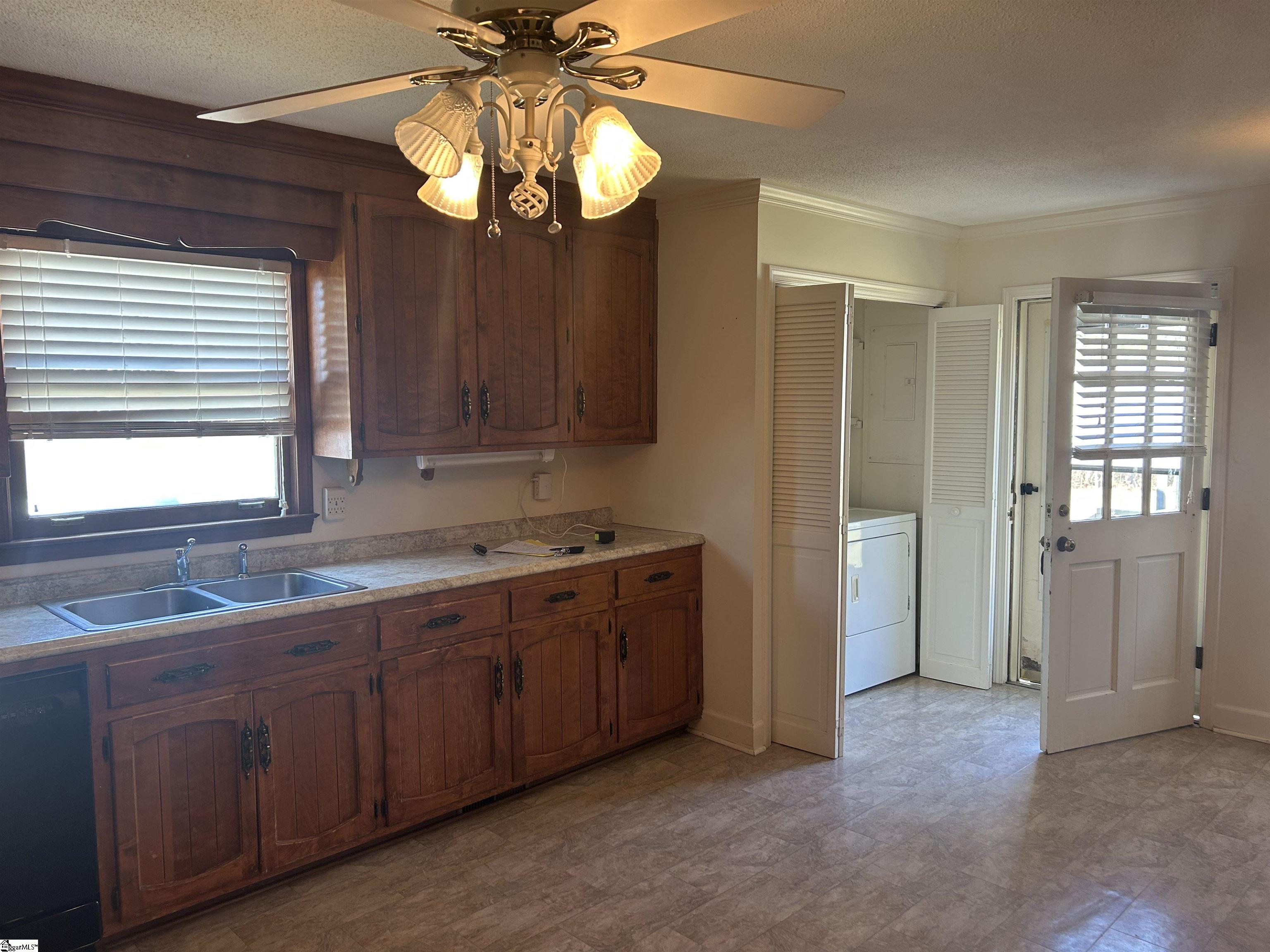3414 W 72, Clinton, South Carolina image 11