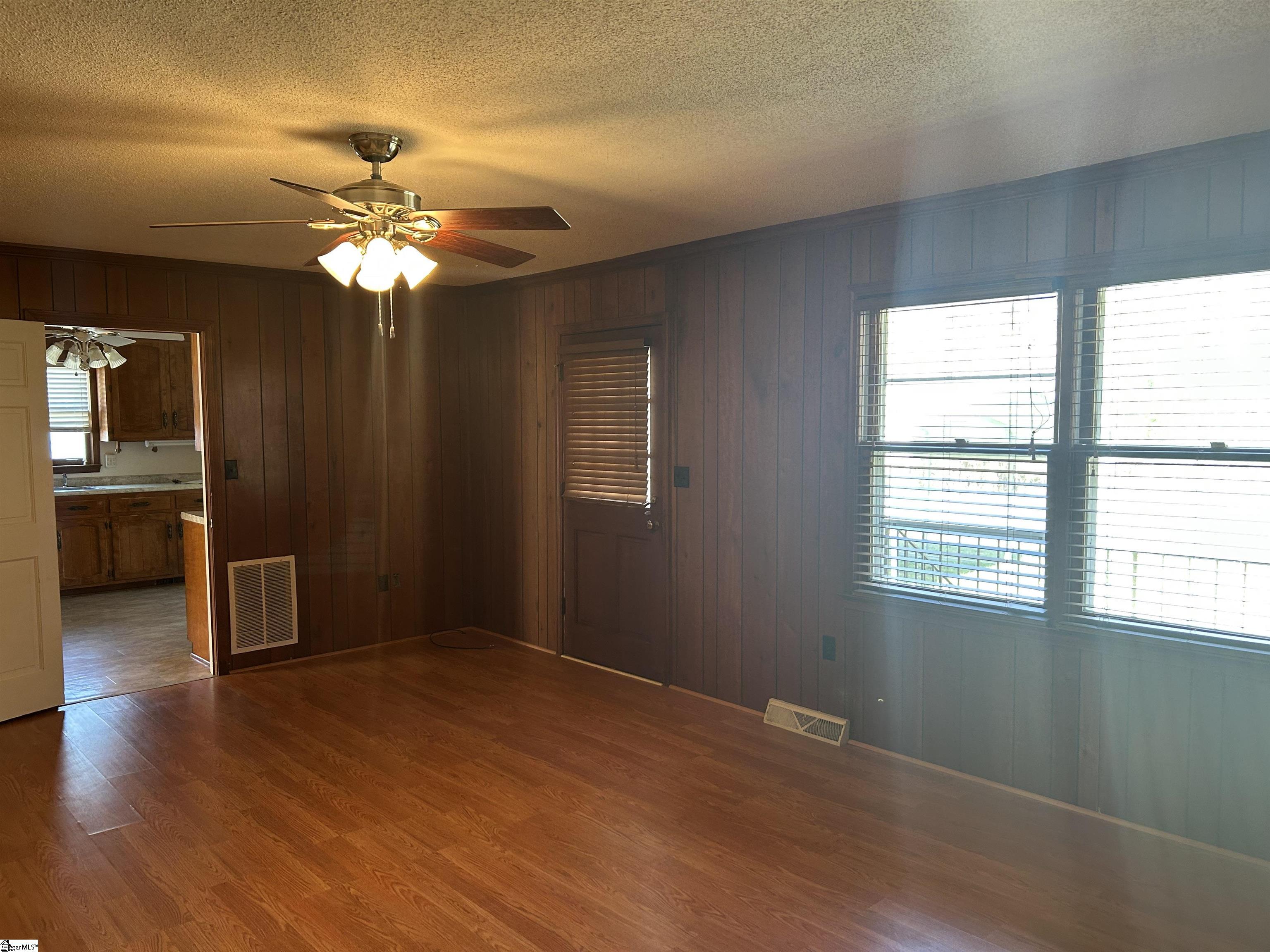 3414 W 72, Clinton, South Carolina image 17