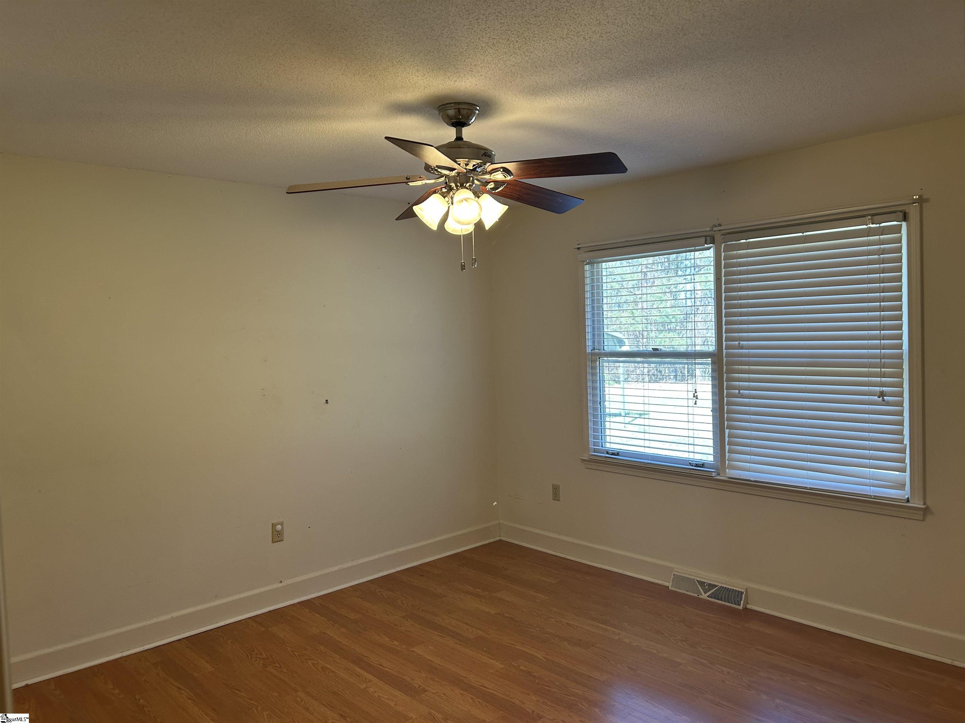 3414 W 72, Clinton, South Carolina image 21