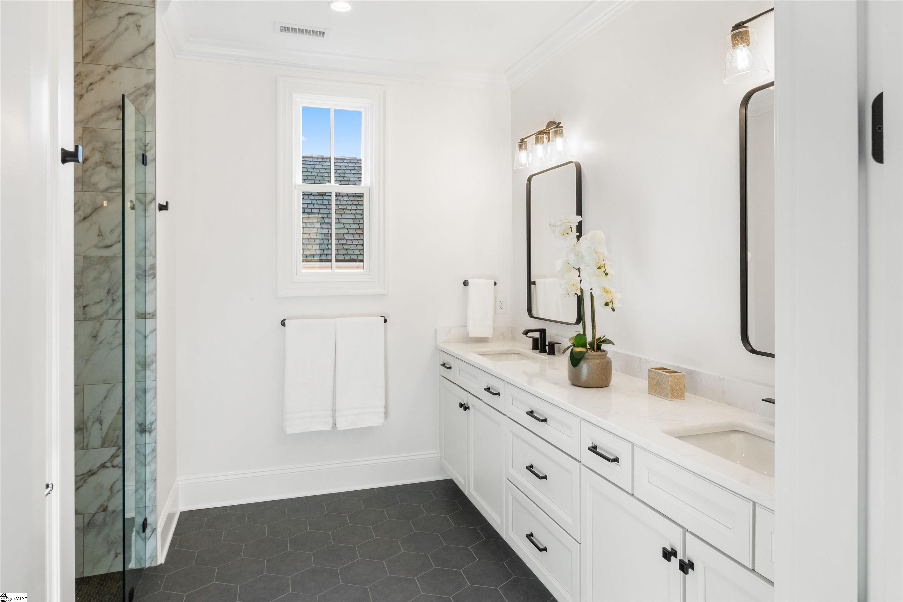 606 Baron, Greenville, South Carolina image 29