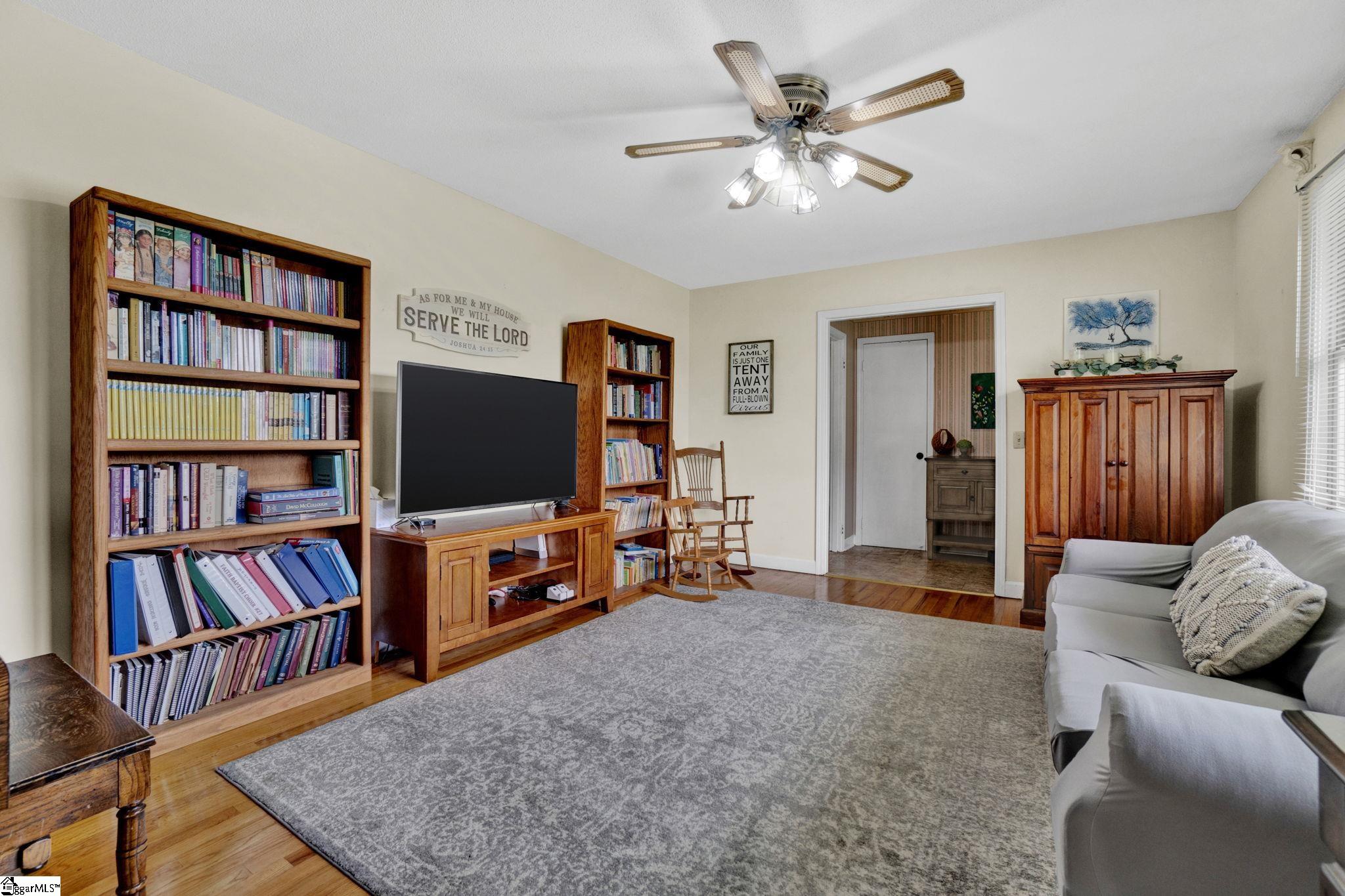 305 Dixie, Anderson, South Carolina image 3
