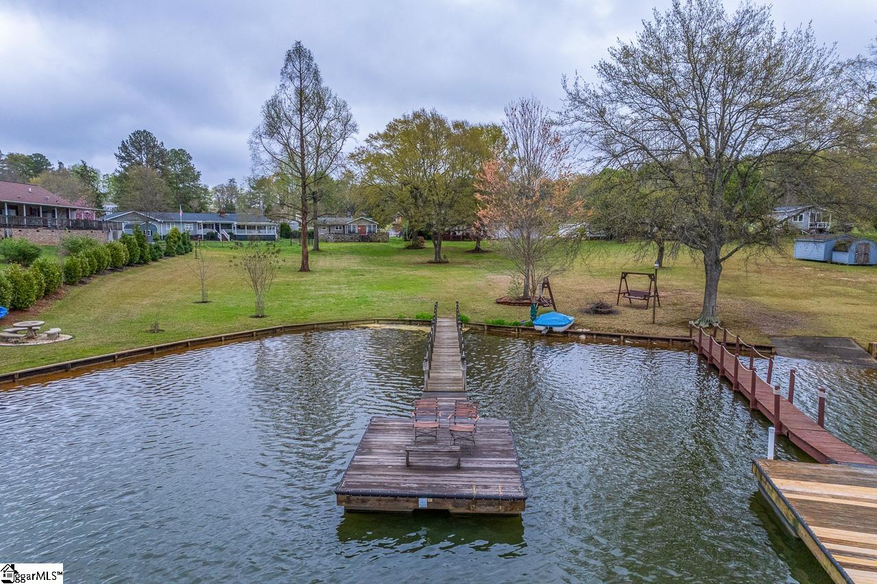 423 Coggins Shore, Inman, South Carolina image 2