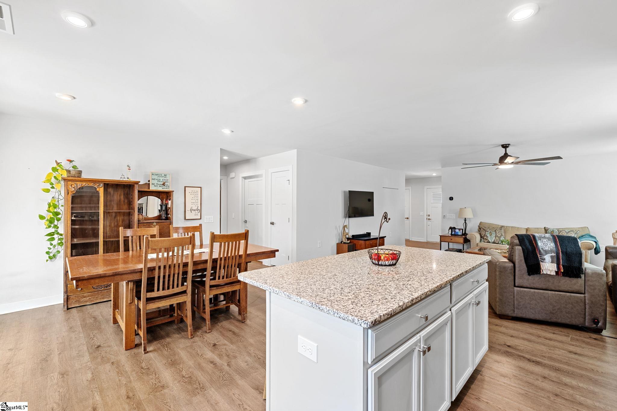 218 Stockland, Fountain Inn, South Carolina image 11