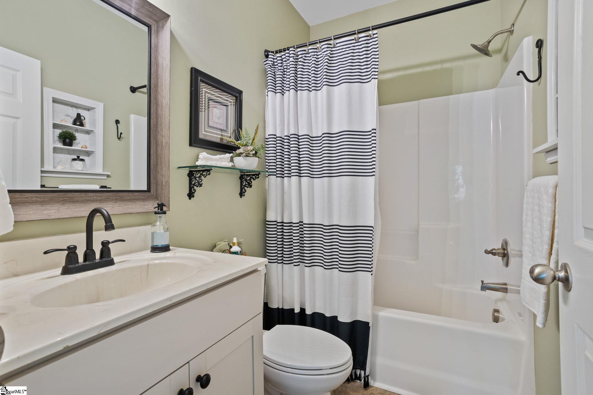110 Bluebird, Salem, South Carolina image 12