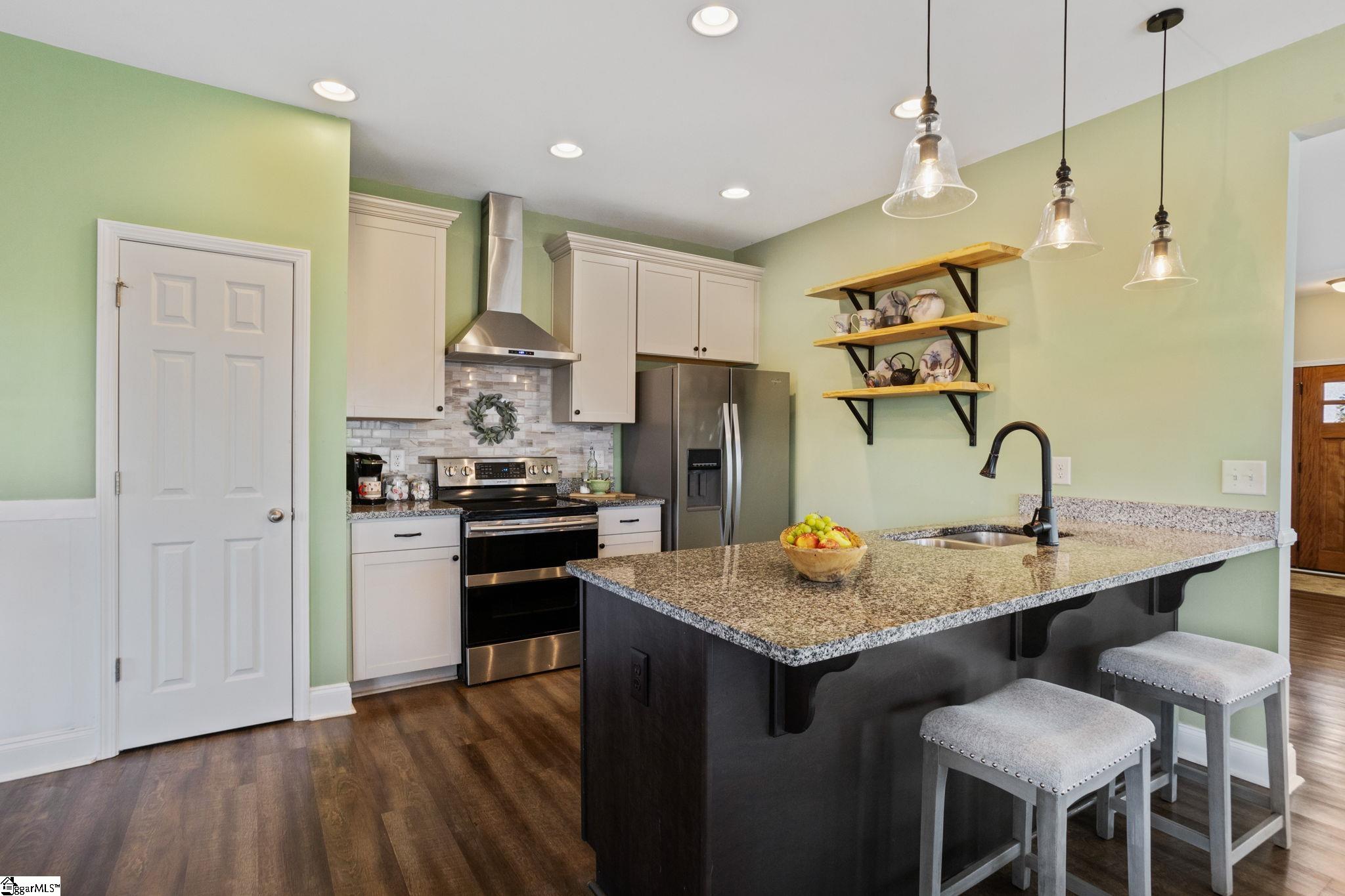 110 Bluebird, Salem, South Carolina image 8