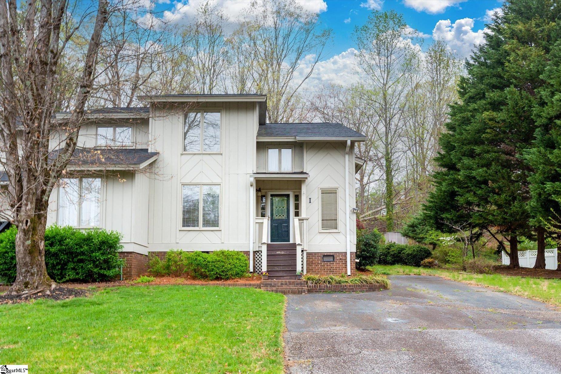 1 Blackberry Court, Taylors SC 29687-6402