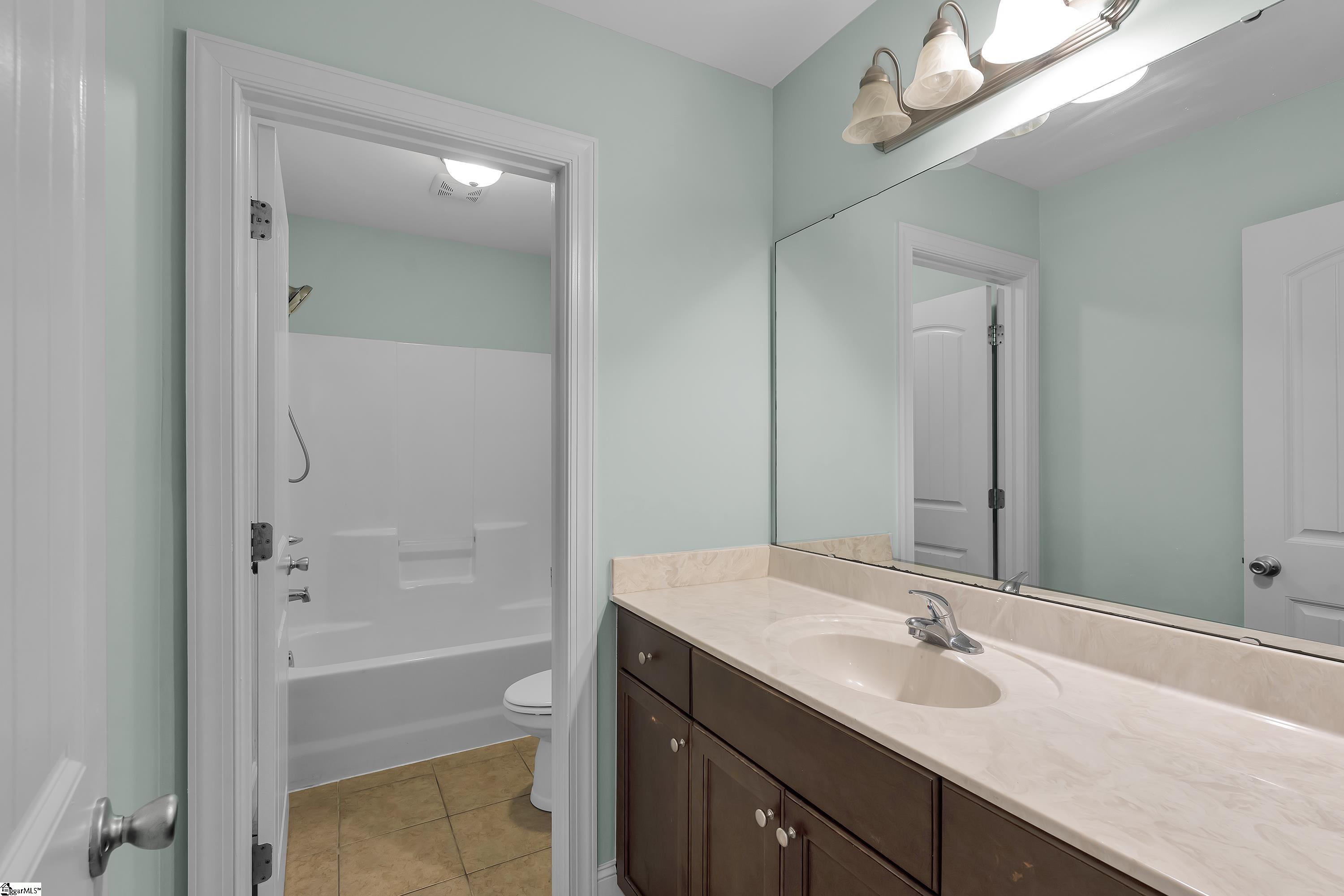 160 Fox Run, Greer, South Carolina image 16