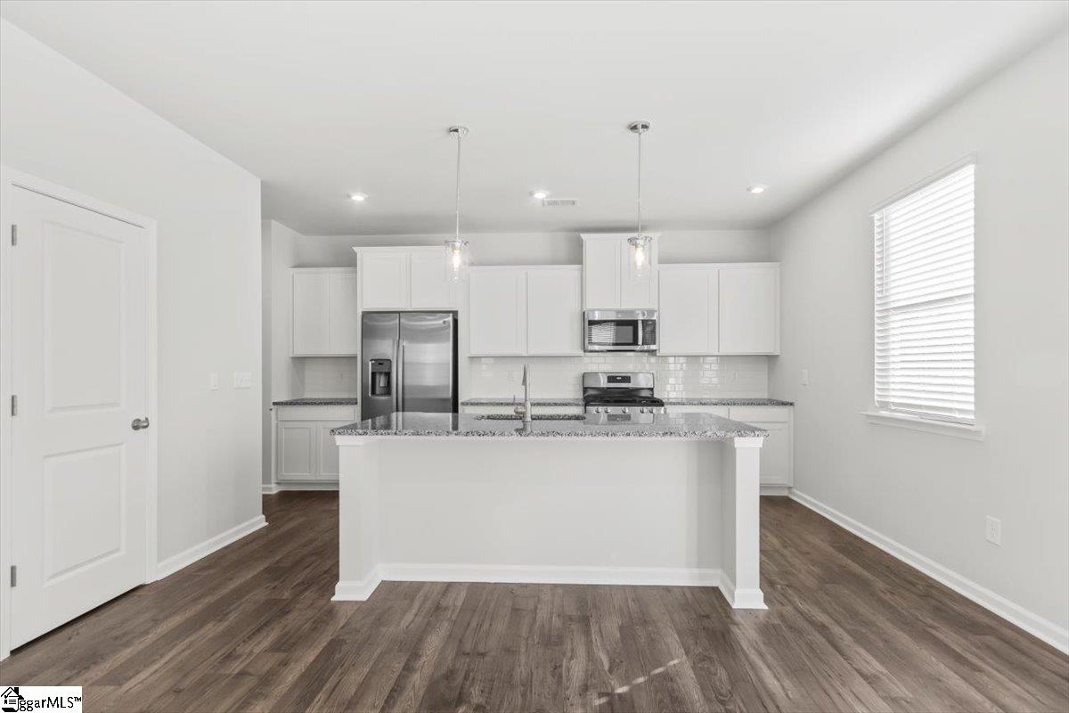 1510 Honeybee, Lyman, South Carolina image 13