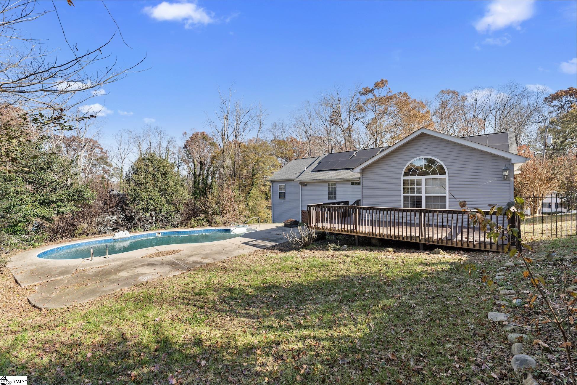 119 Freestone, Greenville, South Carolina image 3