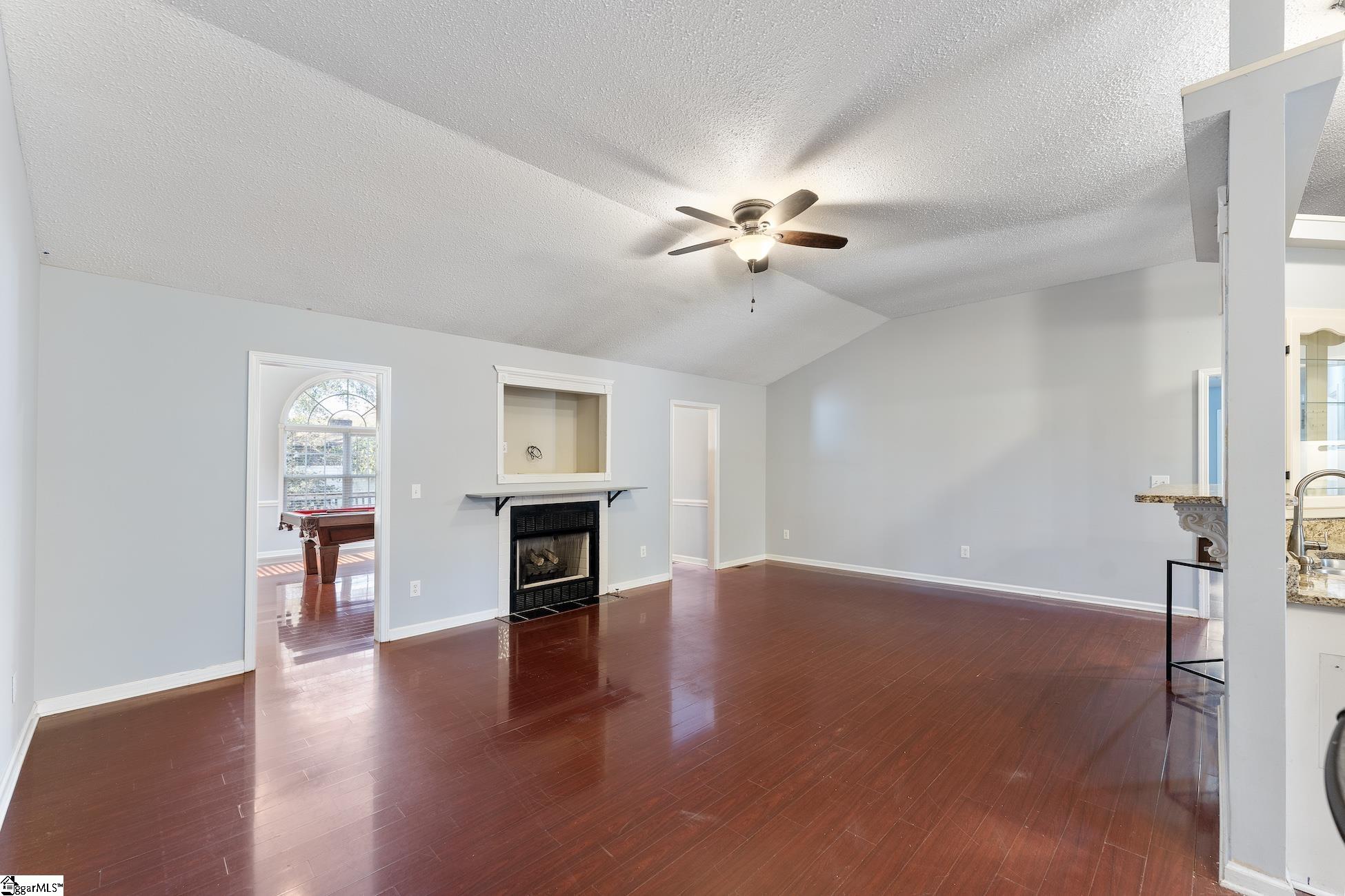 119 Freestone, Greenville, South Carolina image 6