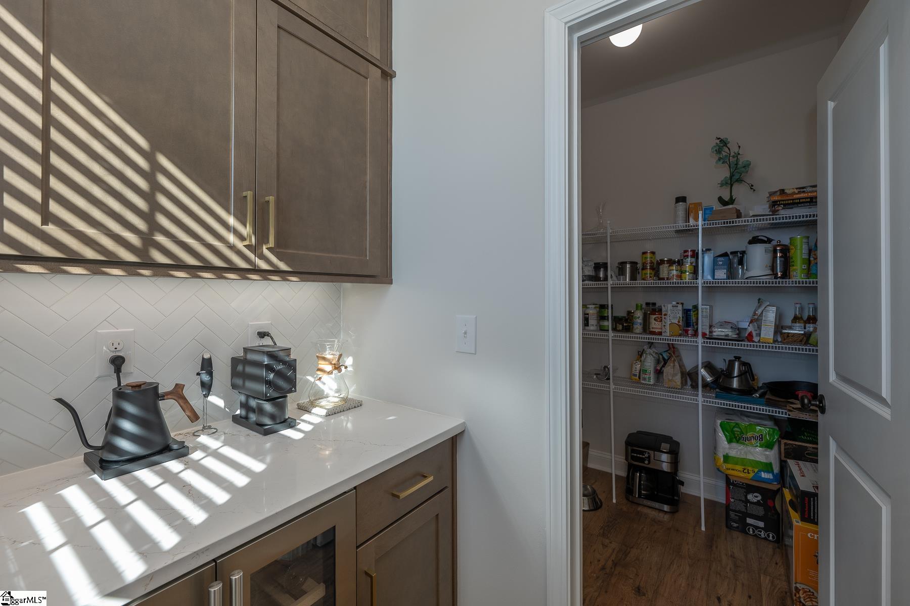 904 Novelty, Greer, South Carolina image 11