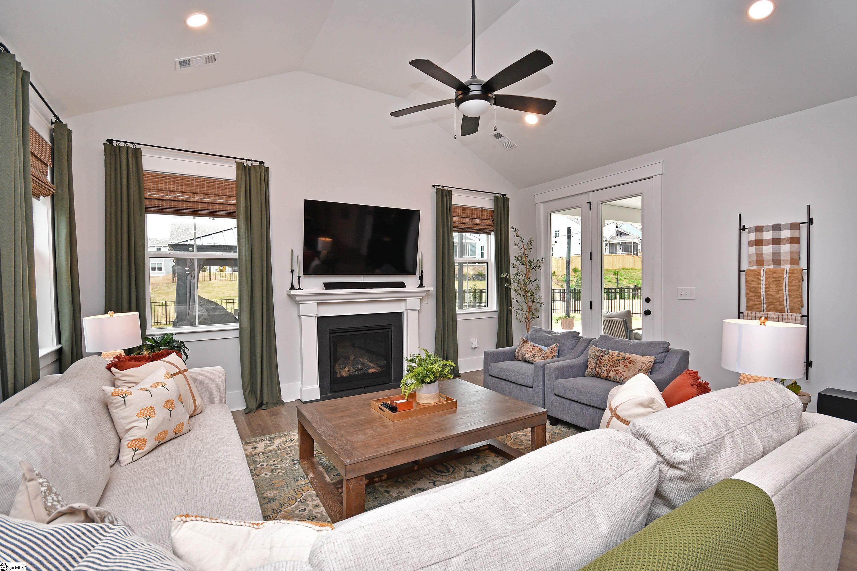317 Encampment, Simpsonville, South Carolina image 15