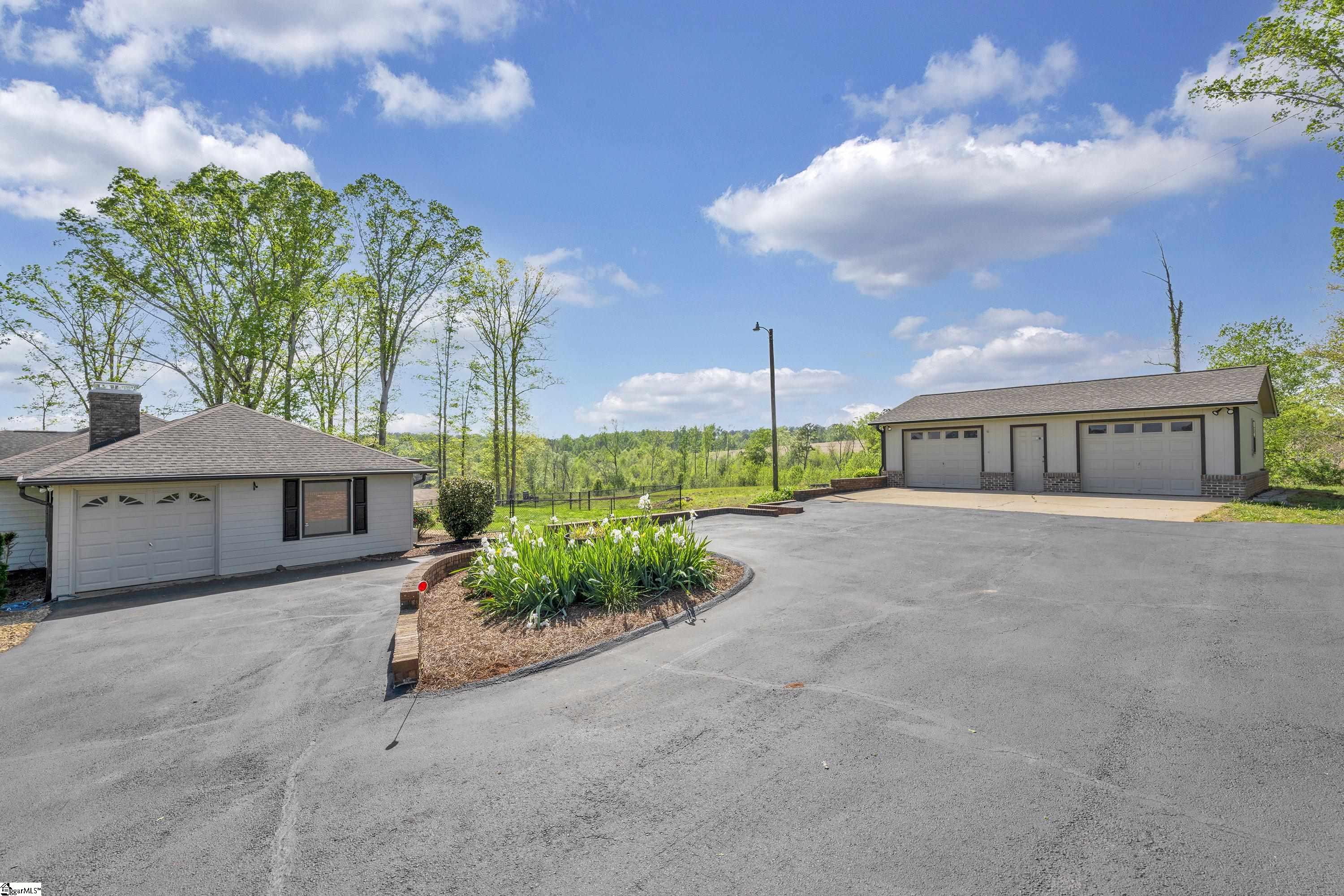 1016 Fish Camp, Chesnee, South Carolina image 3
