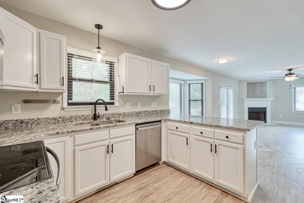 200 Corey, Travelers Rest, South Carolina image 11