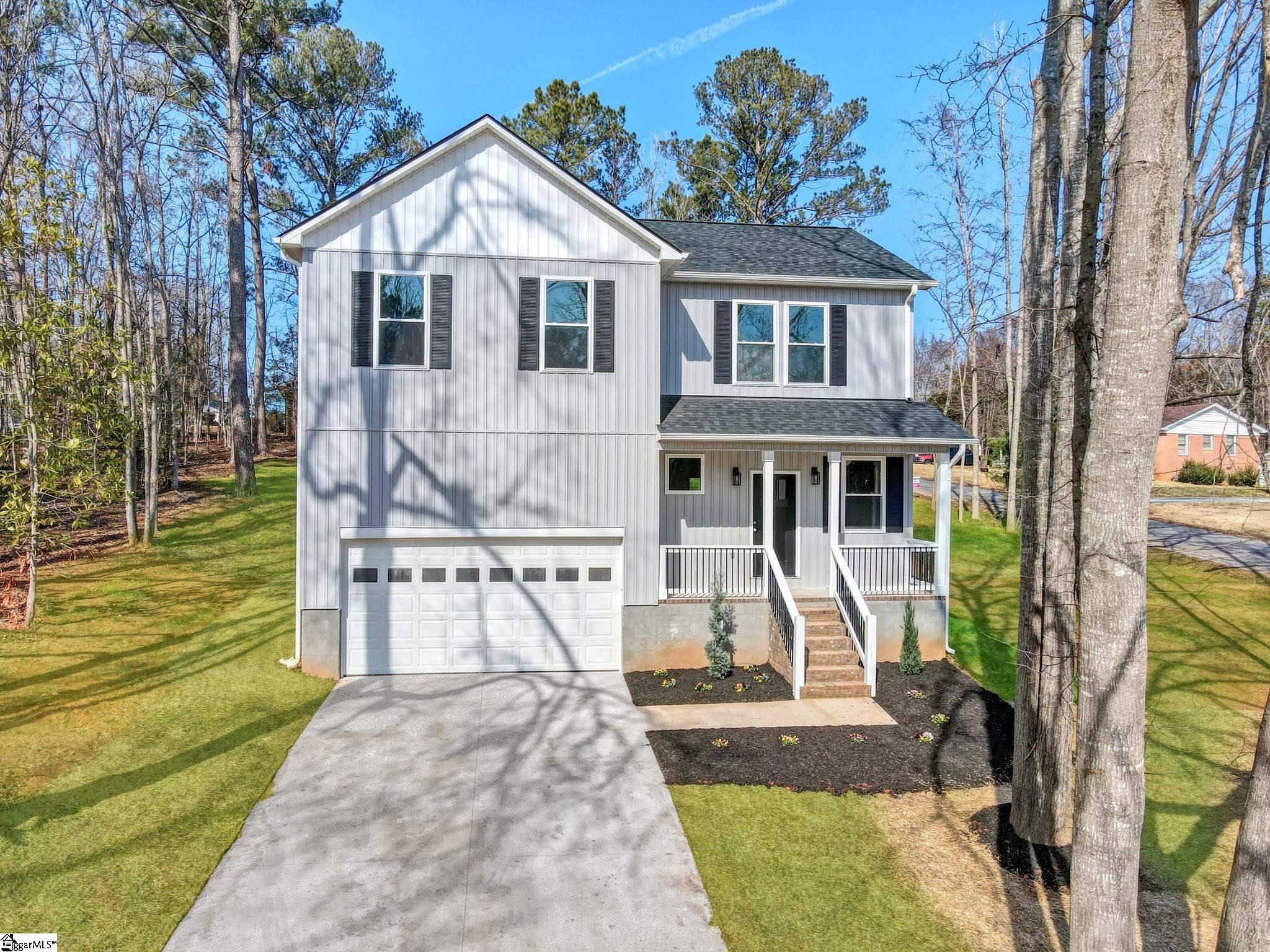 127 Dagnall Circle, Laurens SC 29360