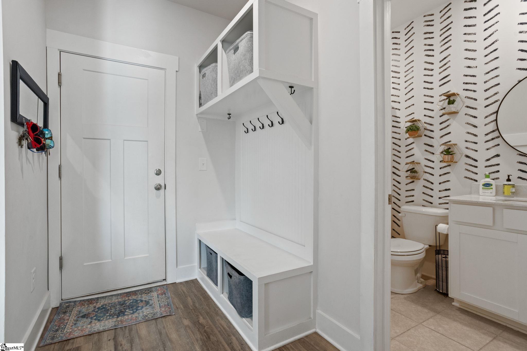 305 Pewter, Simpsonville, South Carolina image 12