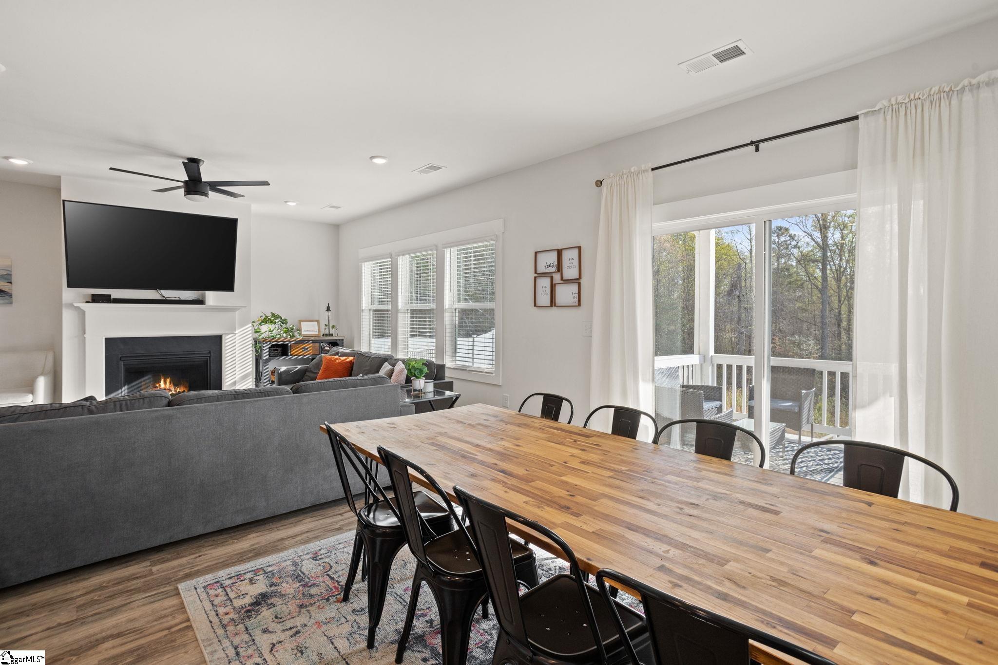 305 Pewter, Simpsonville, South Carolina image 9