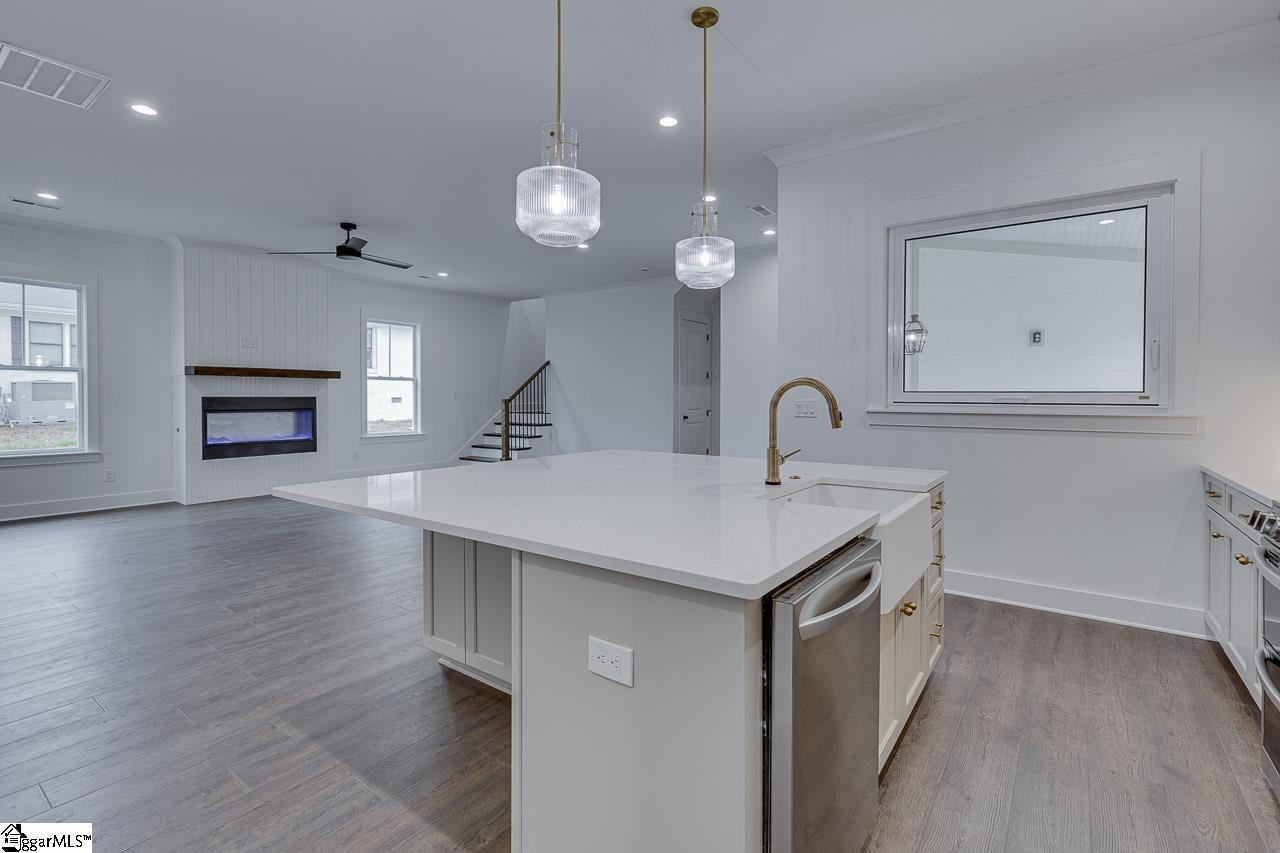 MLS #1553321 image #9