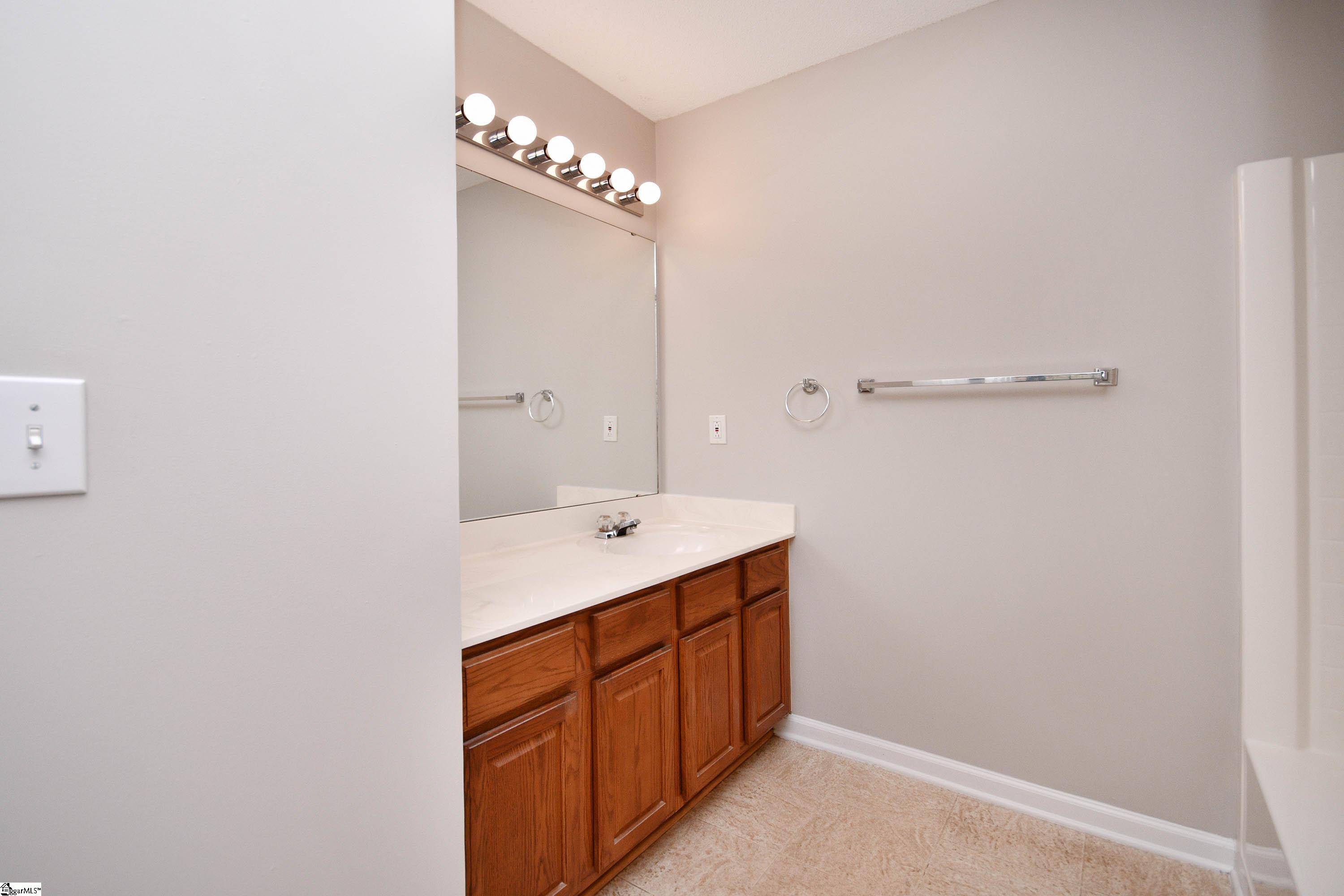 100 Westshire, Simpsonville, South Carolina image 29