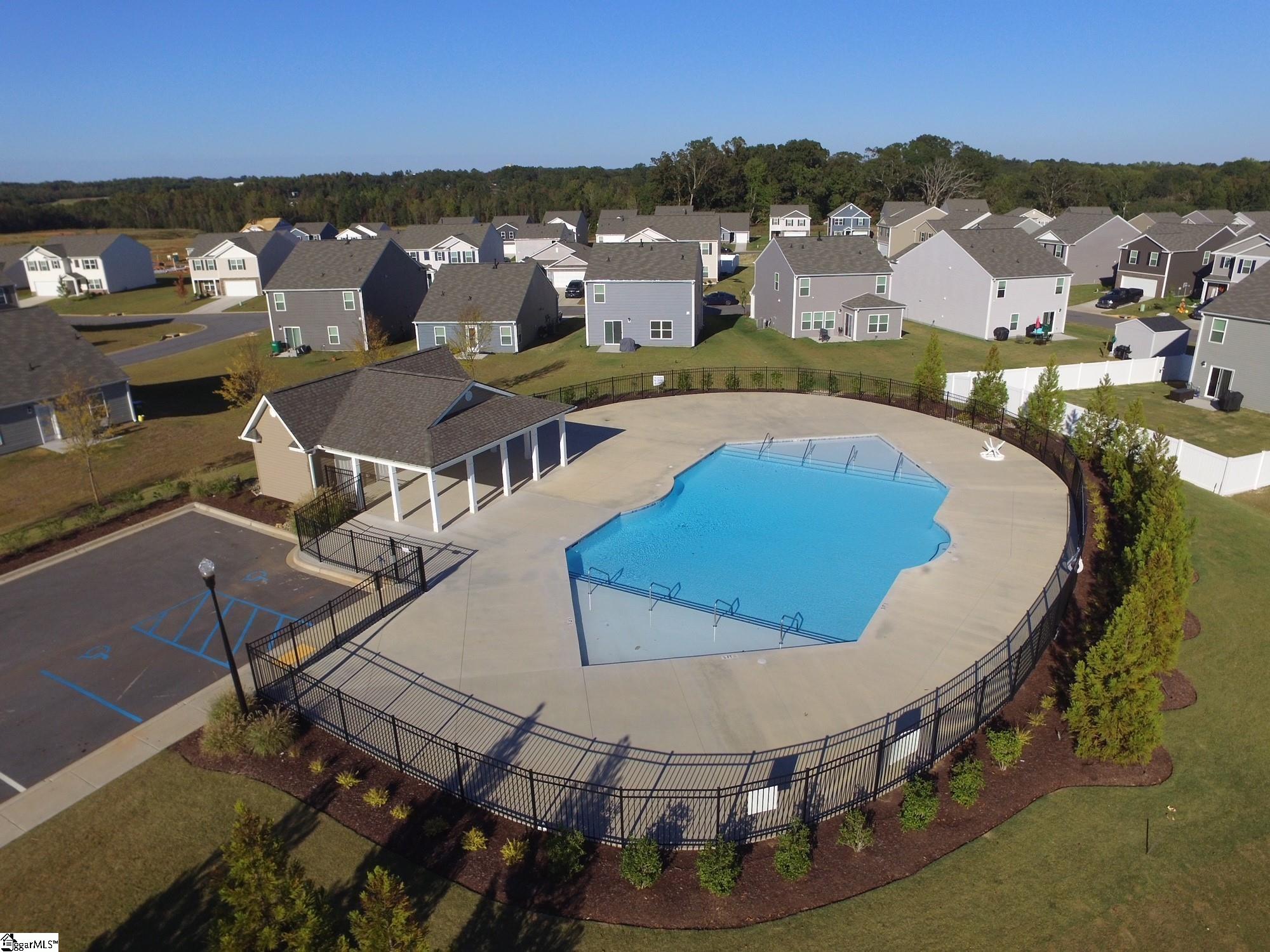 1745 Rein, Roebuck, South Carolina image 2