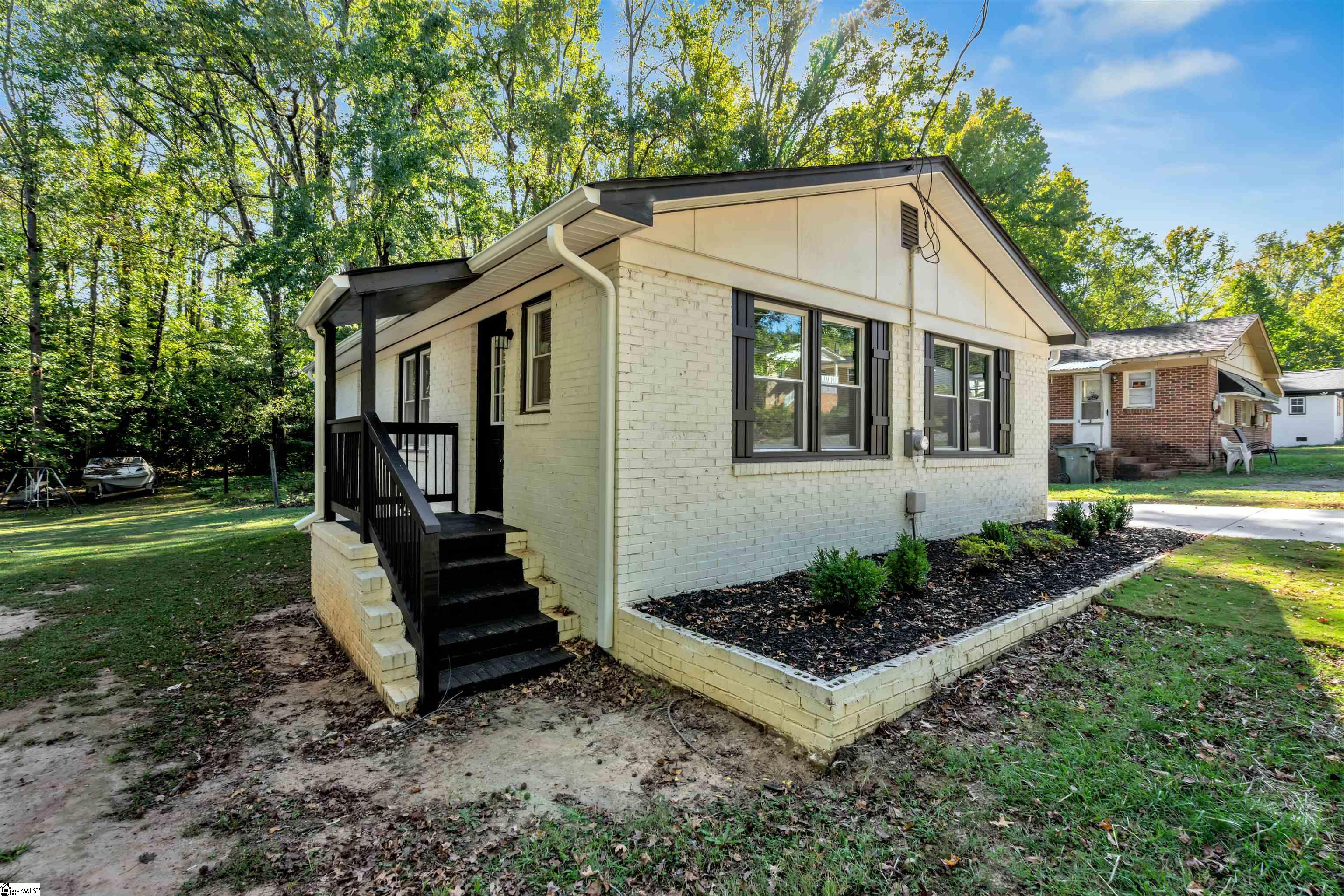 228 Victor, Greer, South Carolina image 3