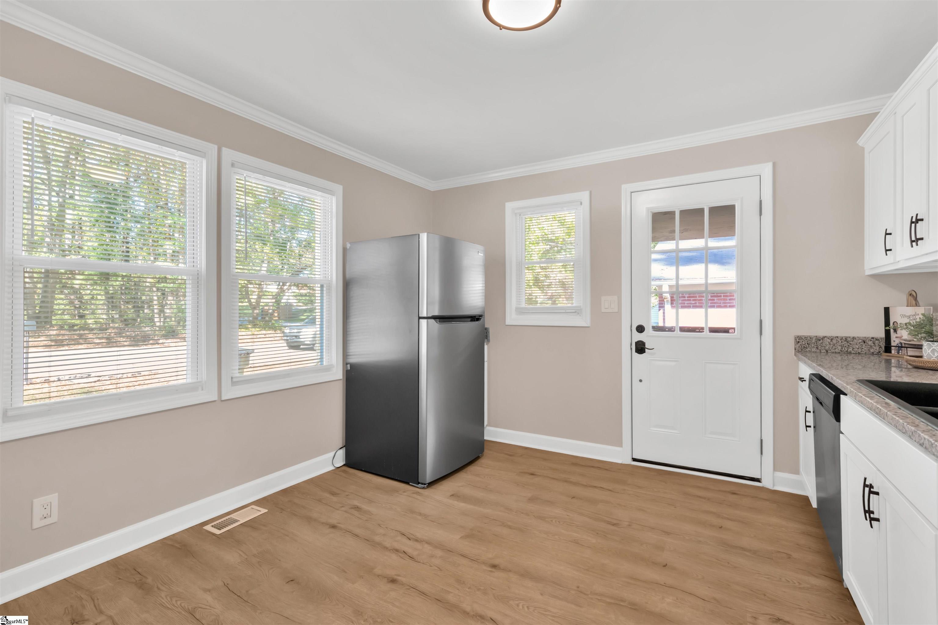 228 Victor, Greer, South Carolina image 6