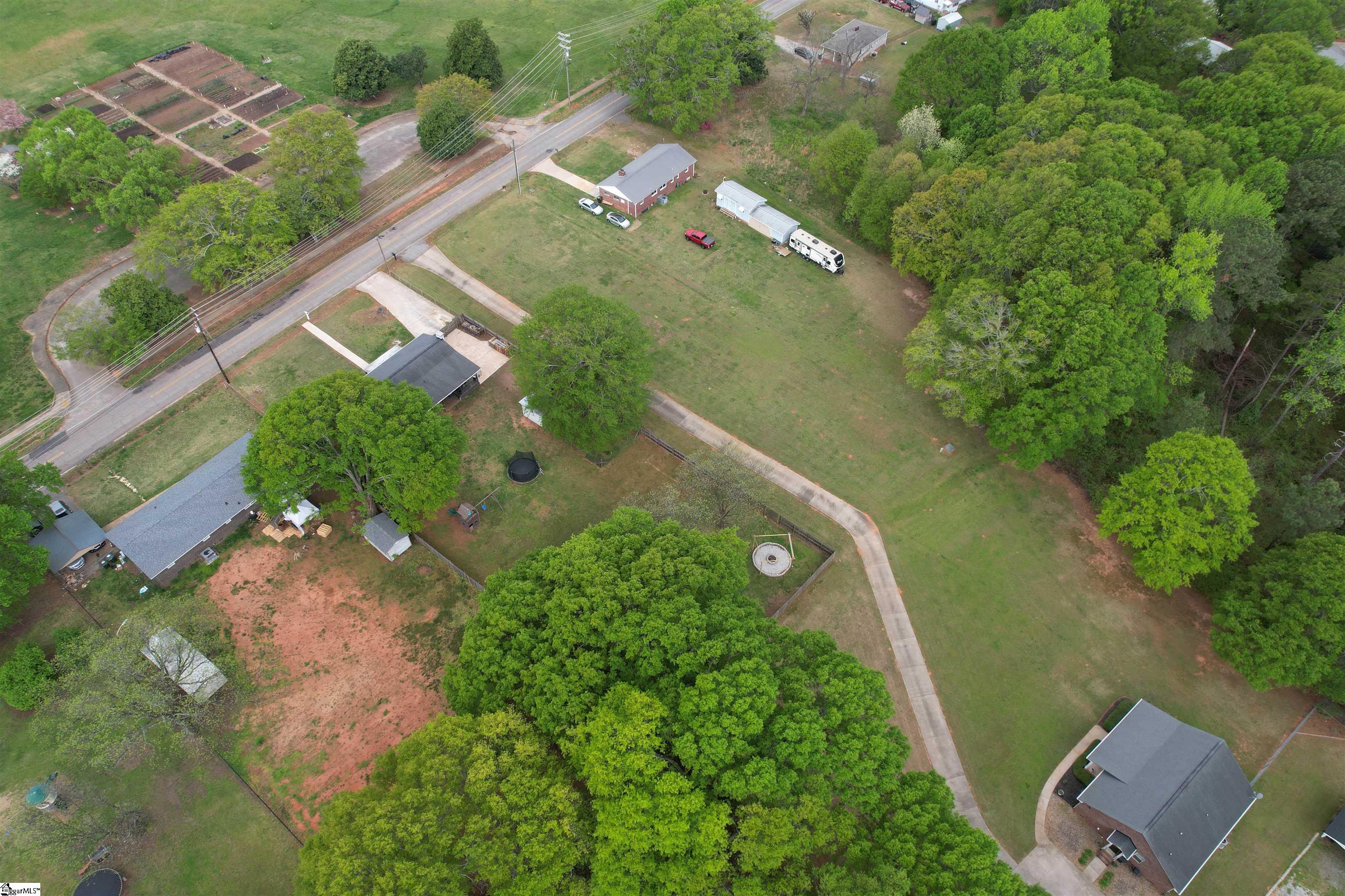 214 West, Greer, South Carolina image 9