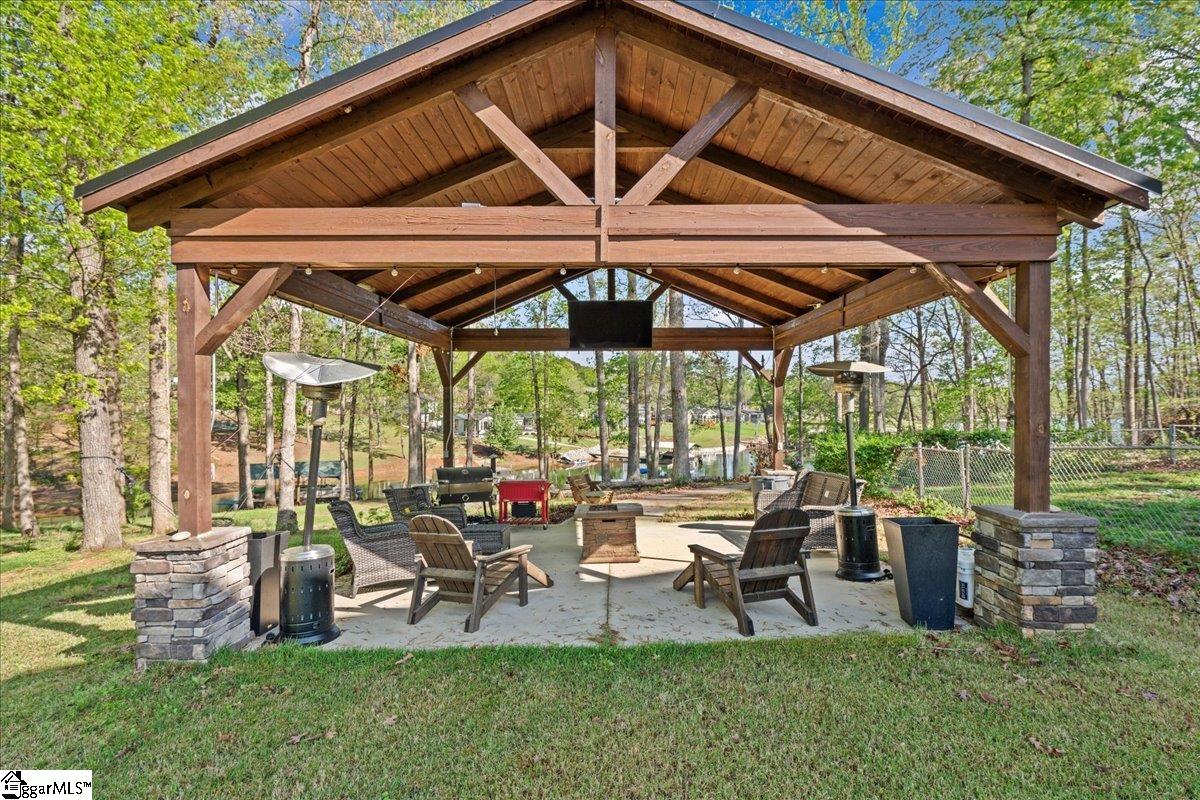 217 Maret, Townville, South Carolina image 25
