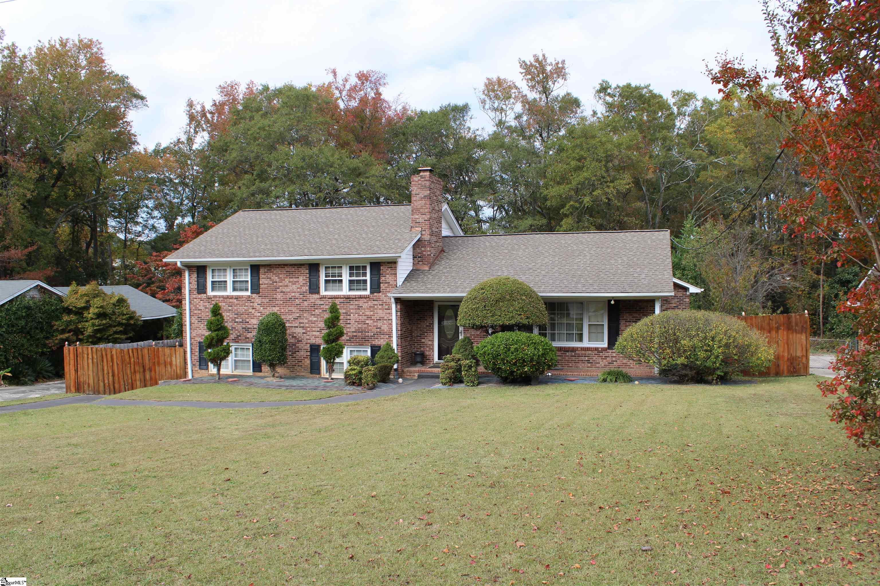 427 Fairhaven Drive, Taylors SC 29687