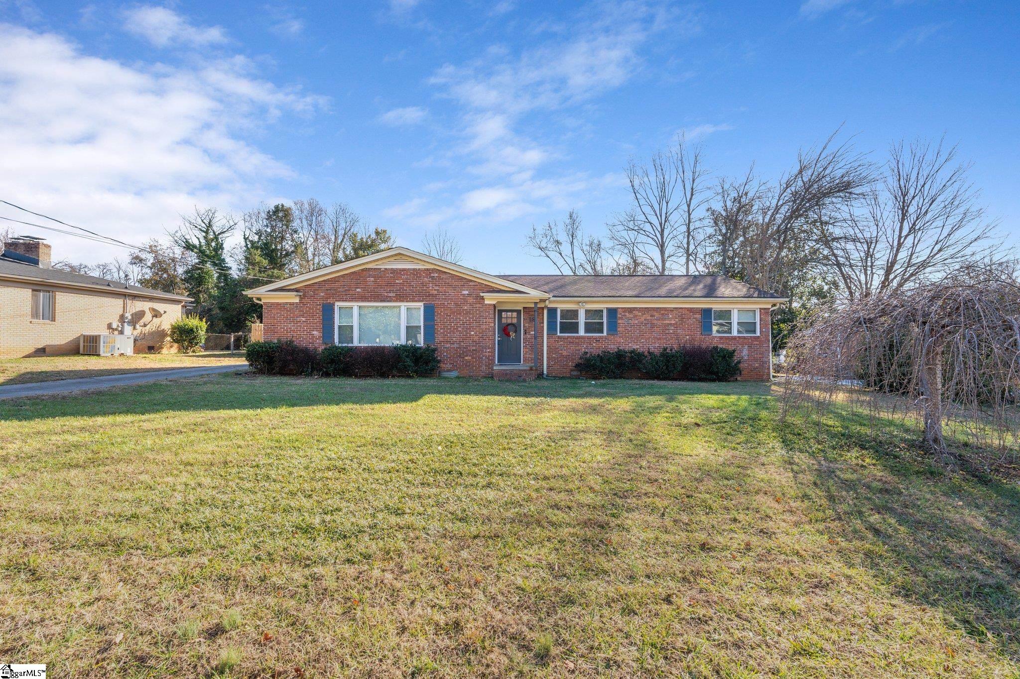 18 Dera Street, Greenville SC 29615