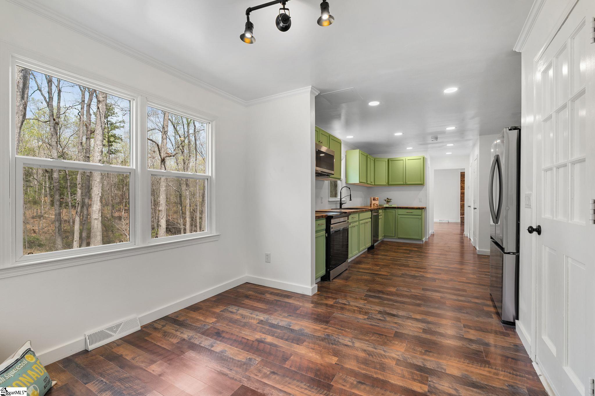 127 Robinwood, Pelzer, South Carolina image 13