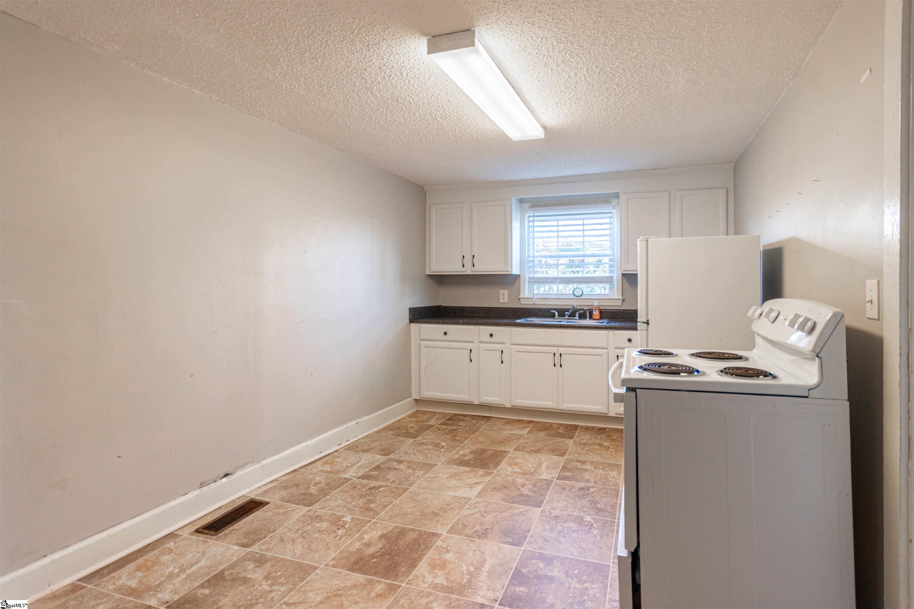 19 5th, Greer, South Carolina image 5