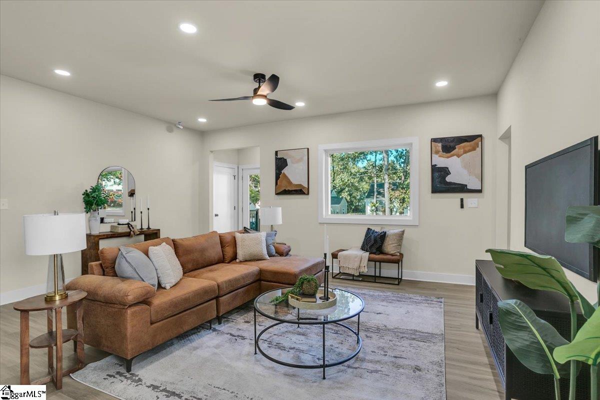 337 Potomac, Greenville, South Carolina image 2