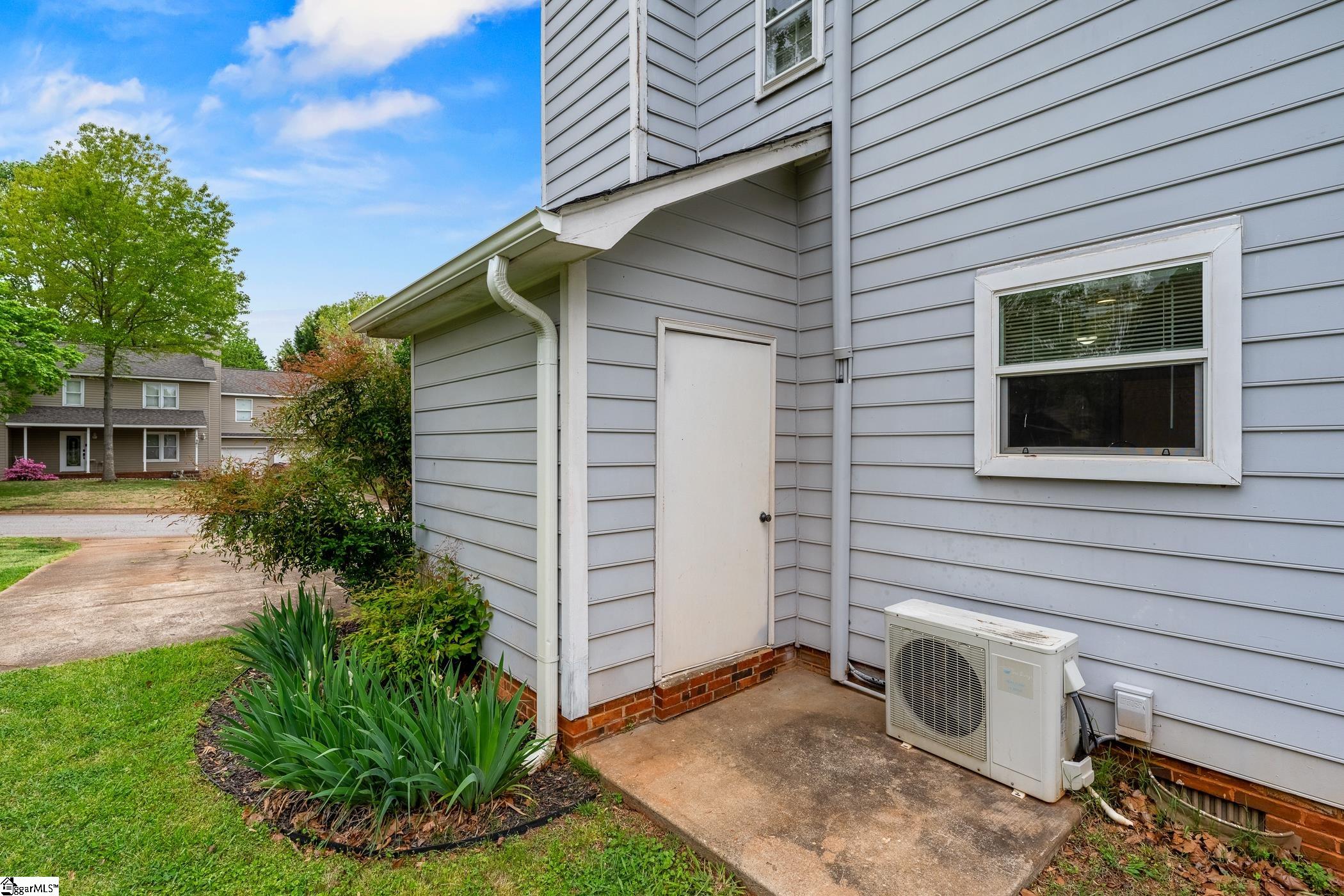 207 Polo, Simpsonville, South Carolina image 4
