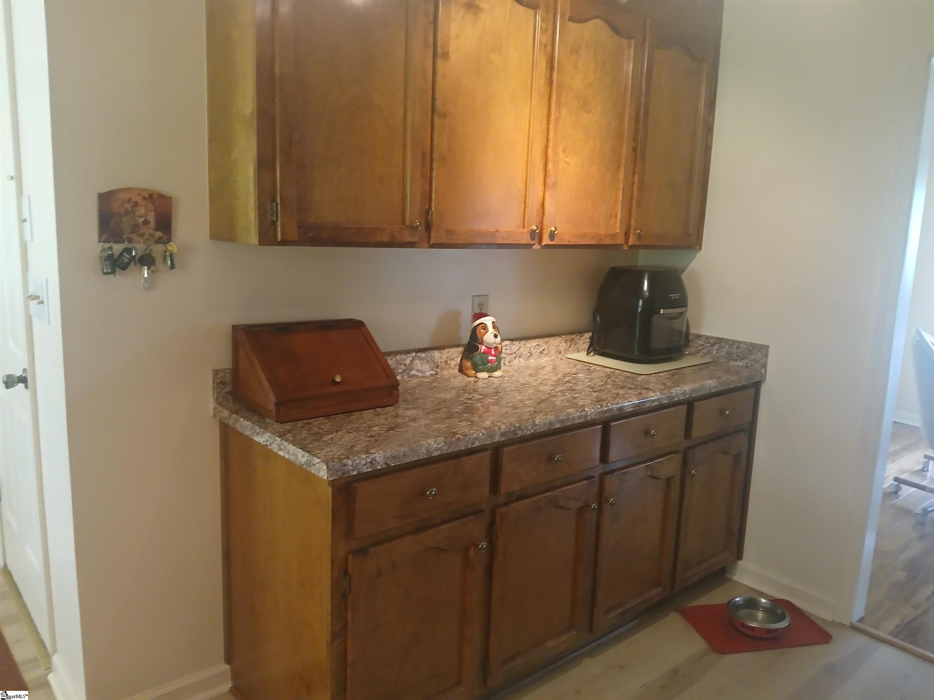 107 Williams, Taylors, South Carolina image 11