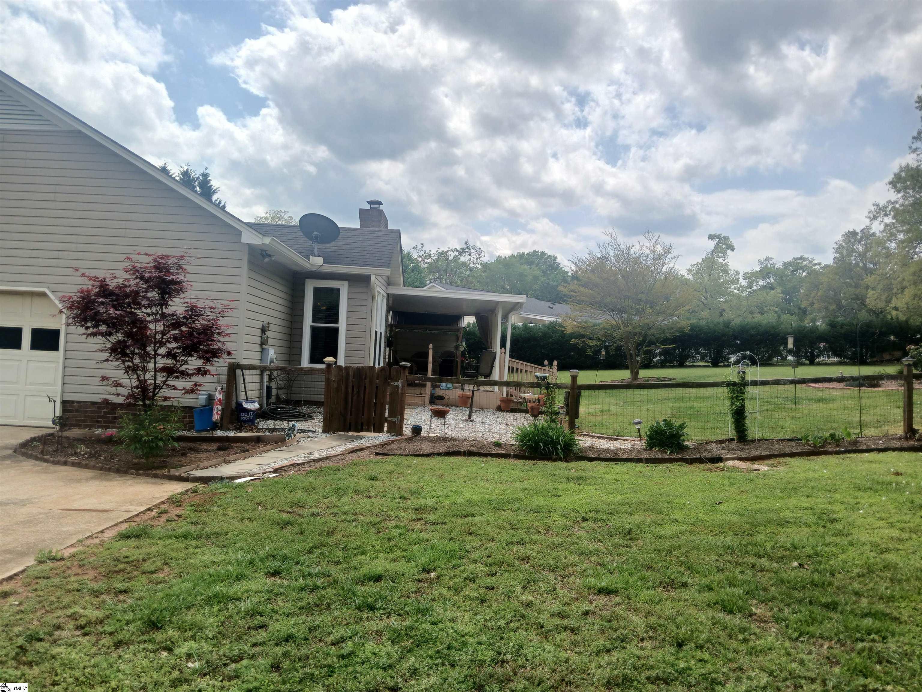 107 Williams, Taylors, South Carolina image 44