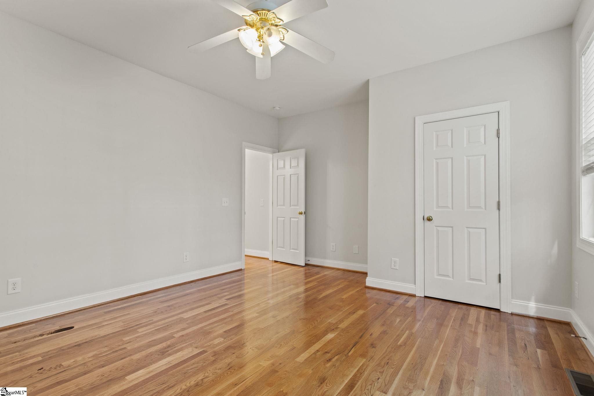 3 Yew, Piedmont, South Carolina image 14