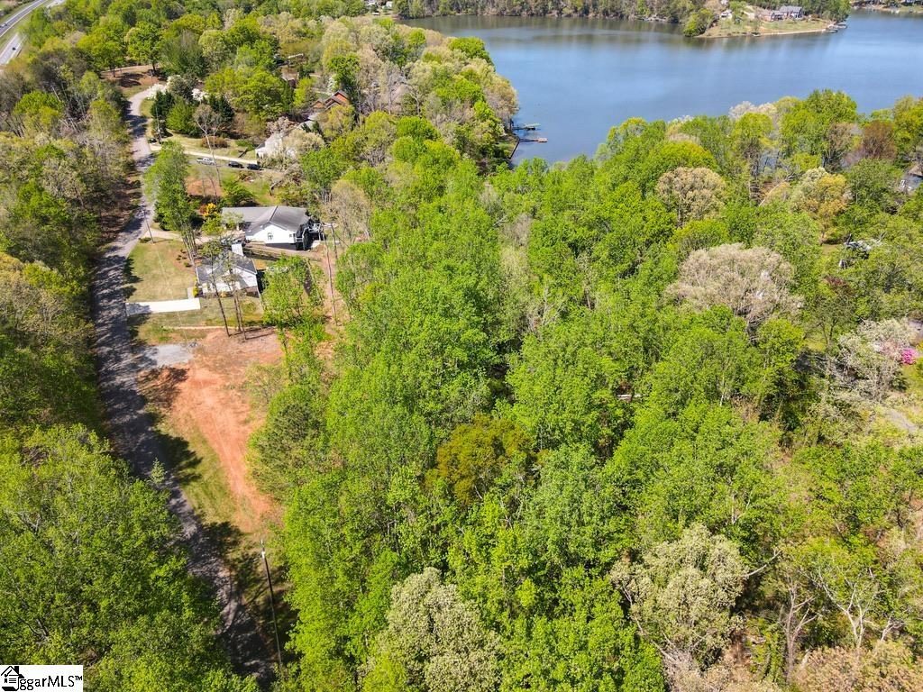 136 Amber, Inman, South Carolina image 2