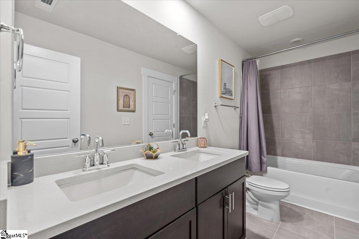 22 Sparrow, Greenville, South Carolina image 17