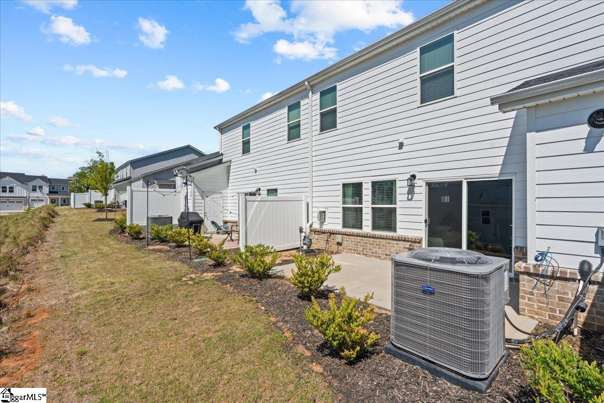 22 Sparrow, Greenville, South Carolina image 24