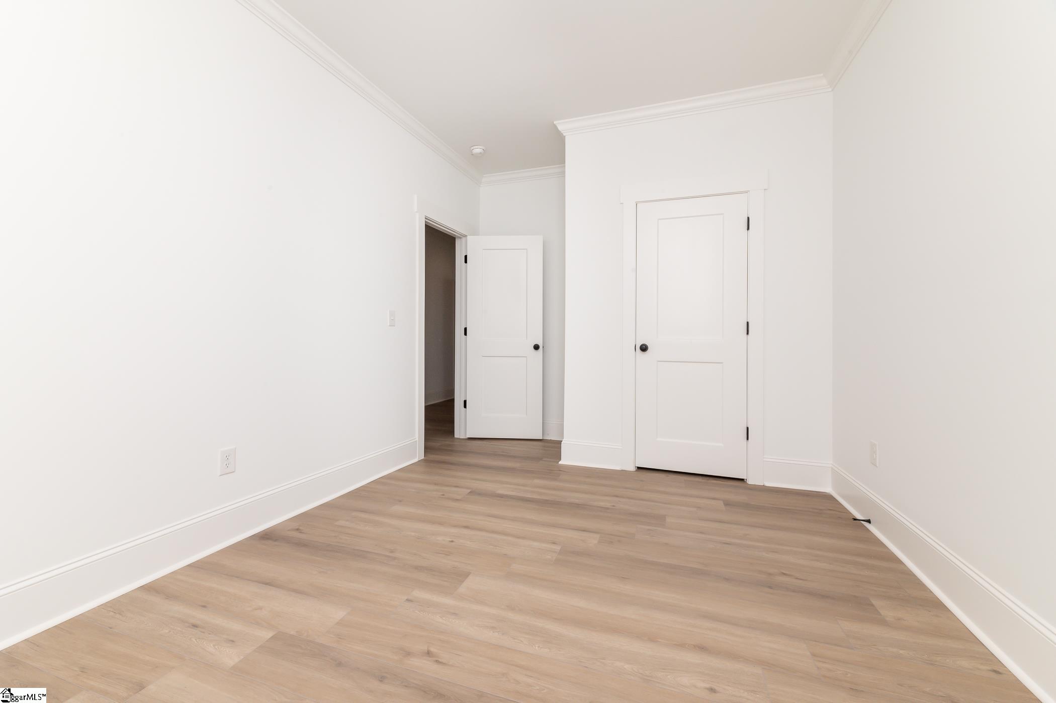 111 Taylor, Greenville, South Carolina image 12