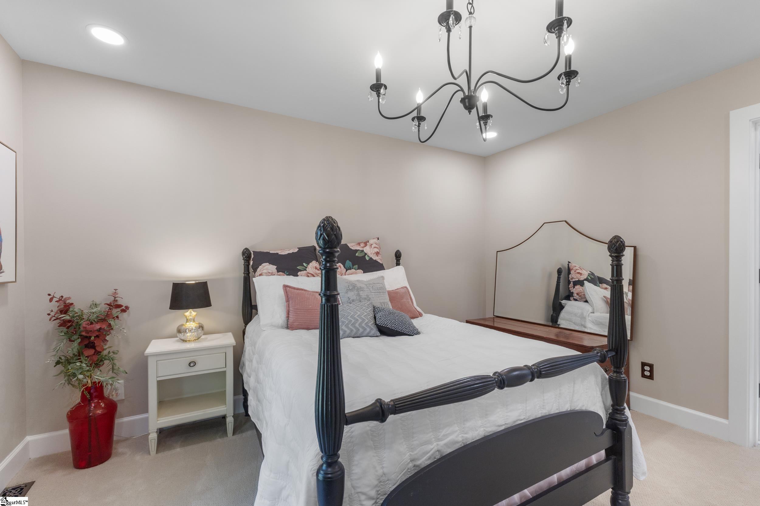 302 Sassafras, Taylors, South Carolina image 35